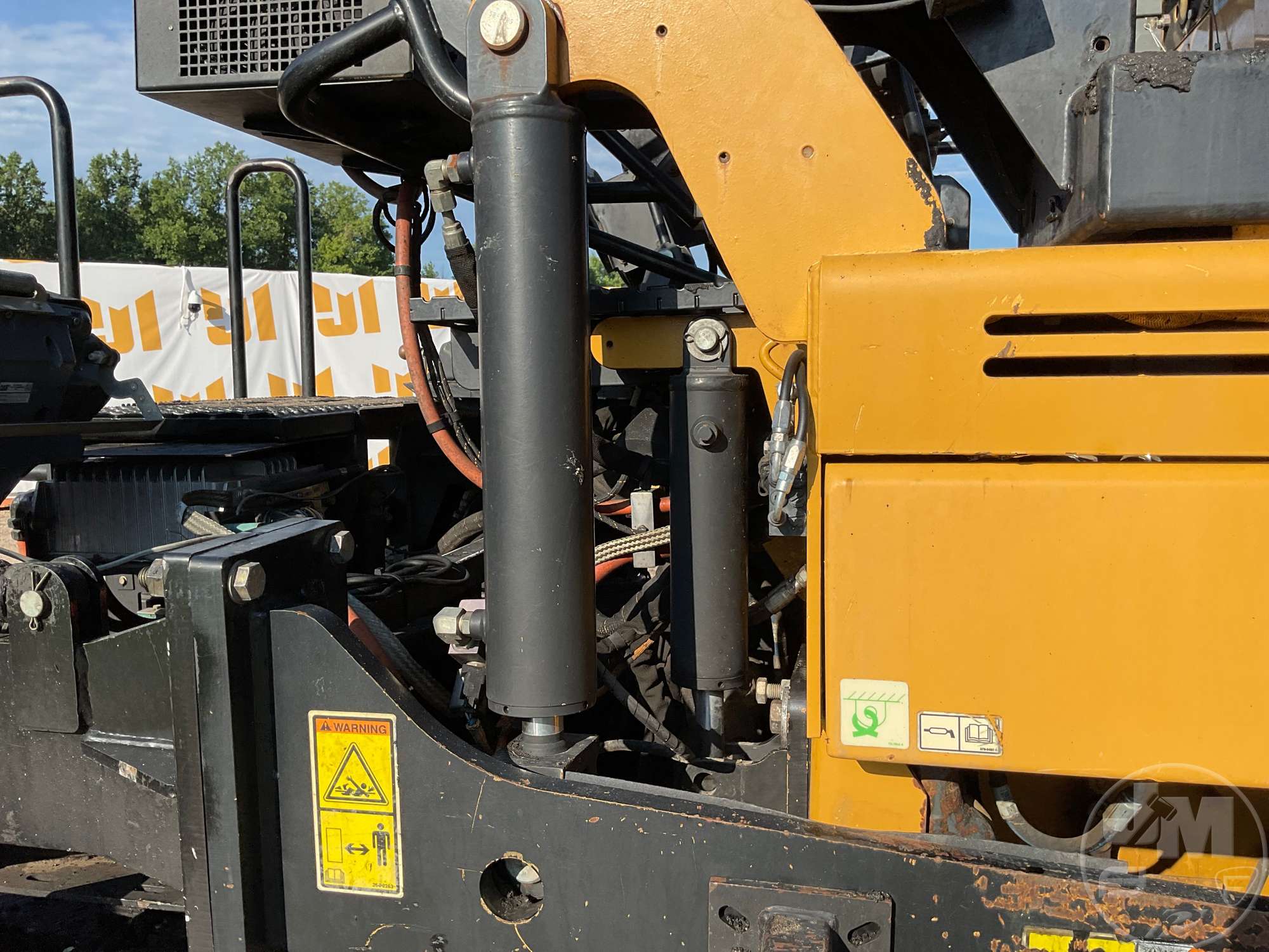 2016 Caterpillar AP655F
