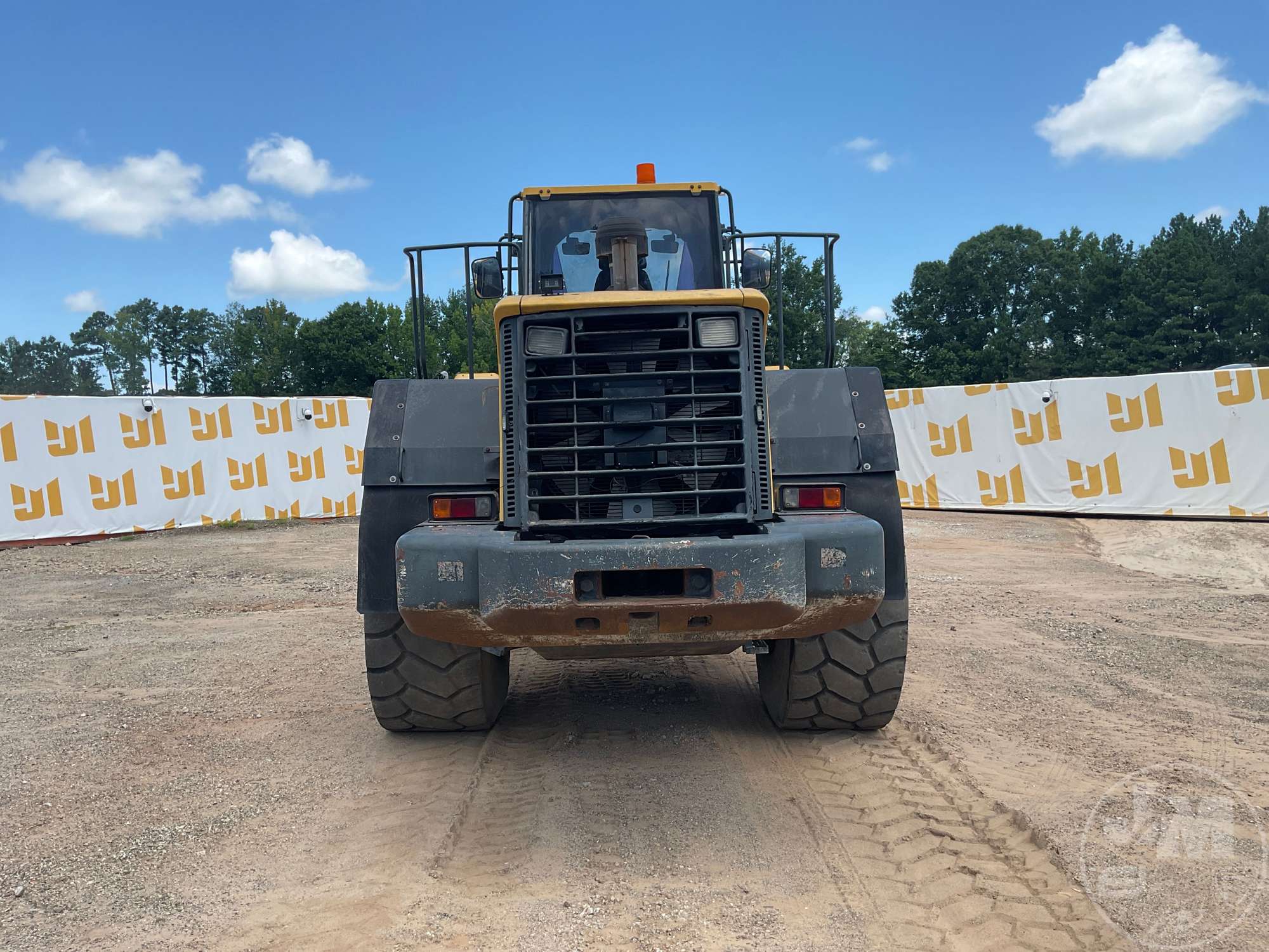 2011 Komatsu WA480-6