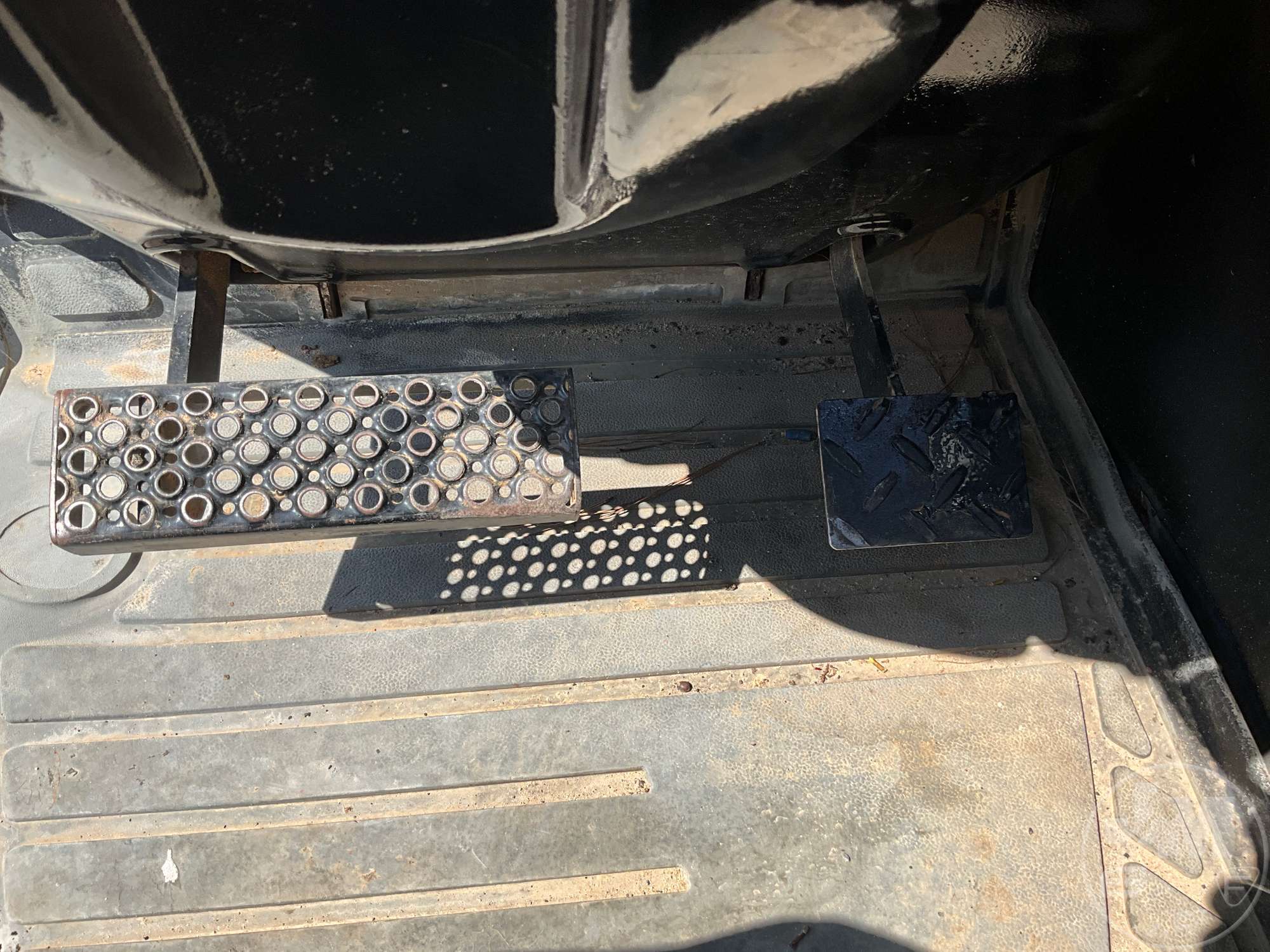 2006 Caterpillar TH460B
