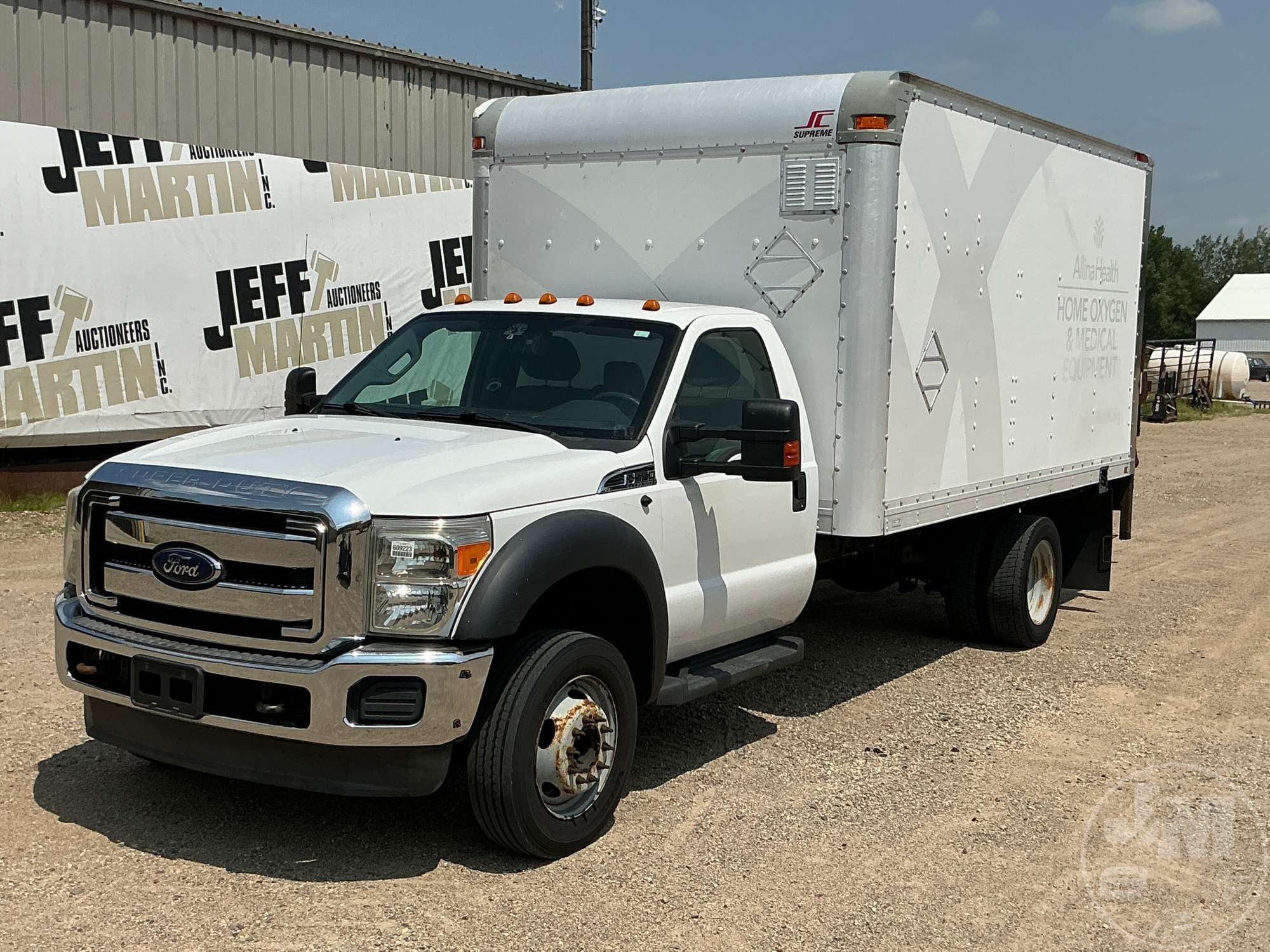 Photo of a 2014 Ford F-550