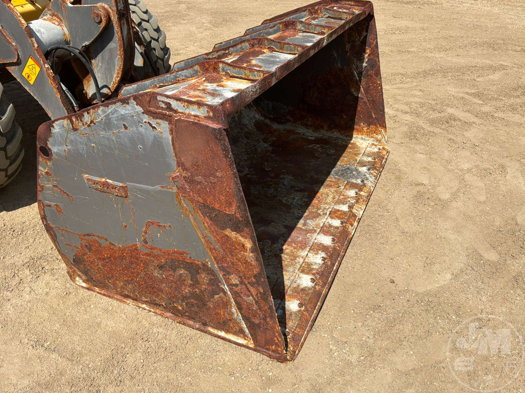 2022 Volvo L30G