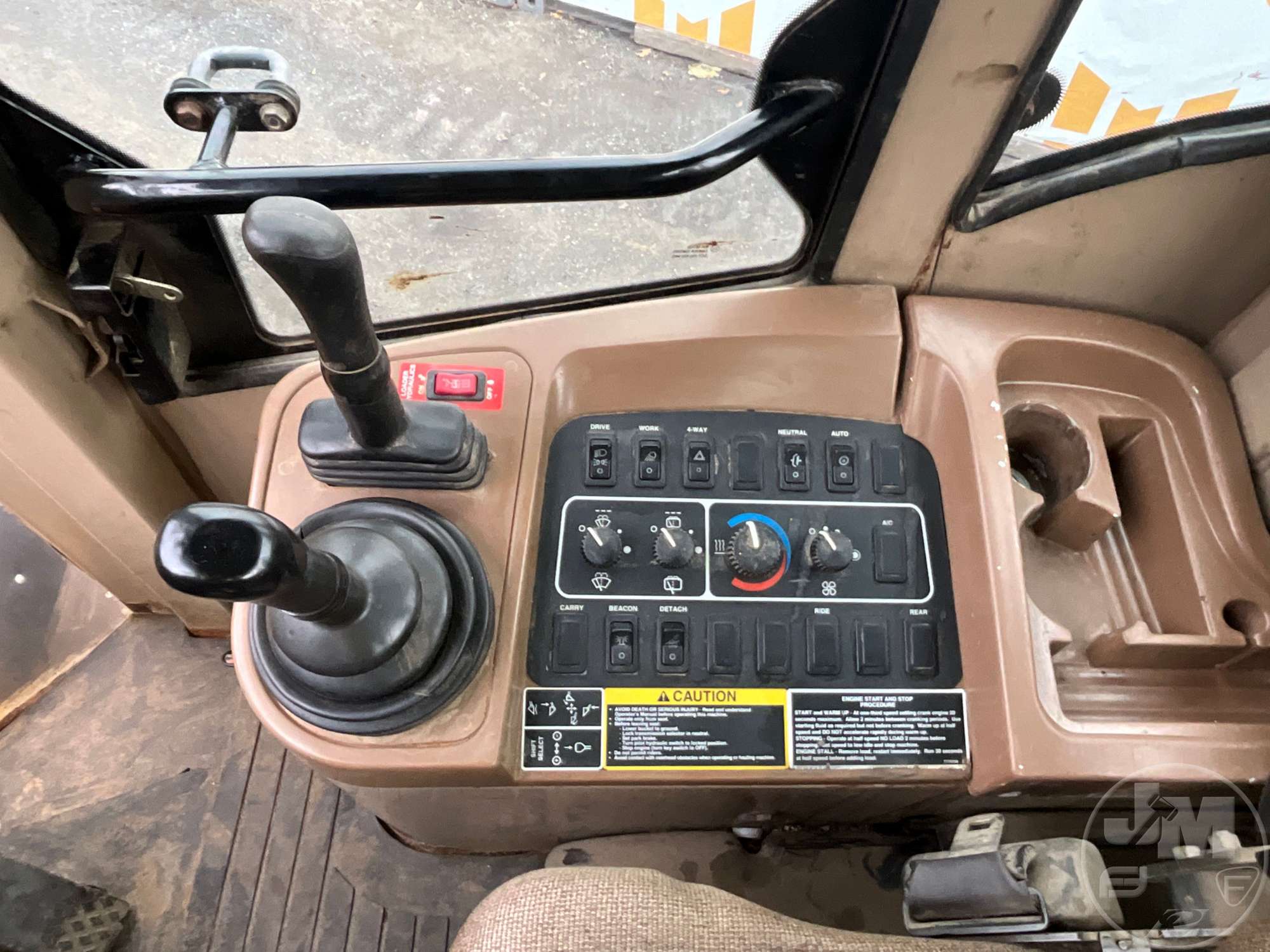2001 John Deere TC54H