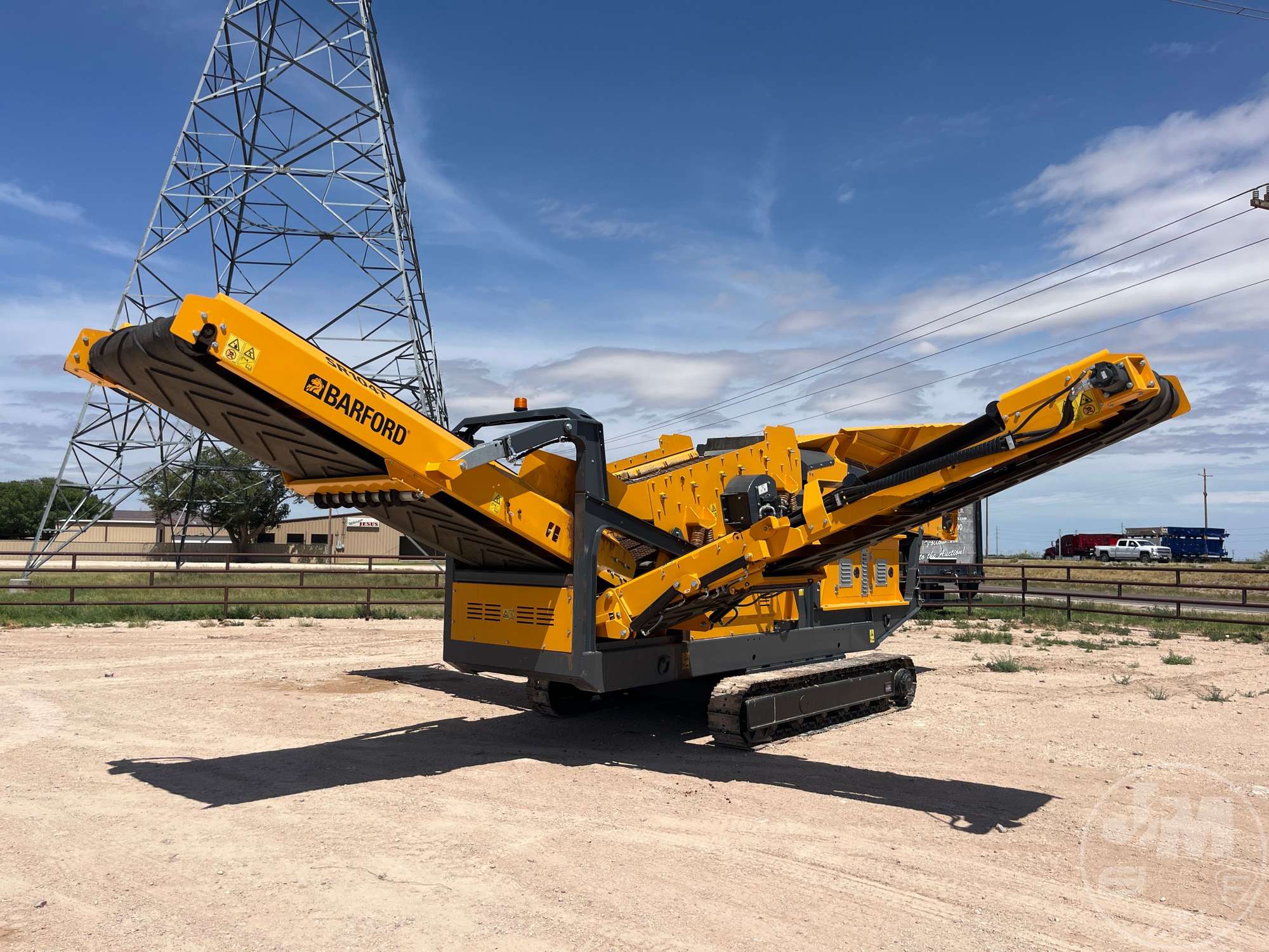 Photo of 2025 Barford SR104T