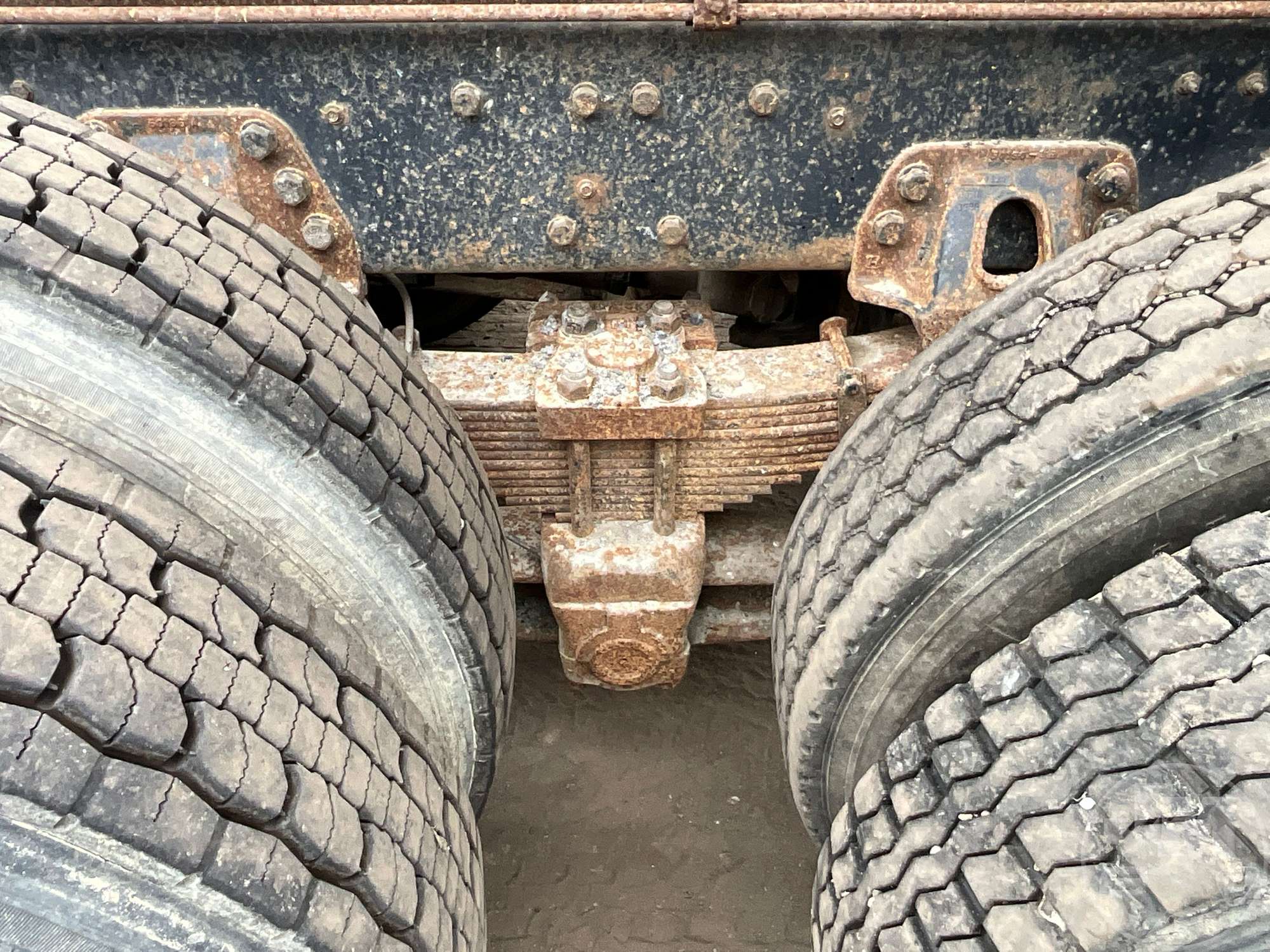 1996 Ford LTL9000