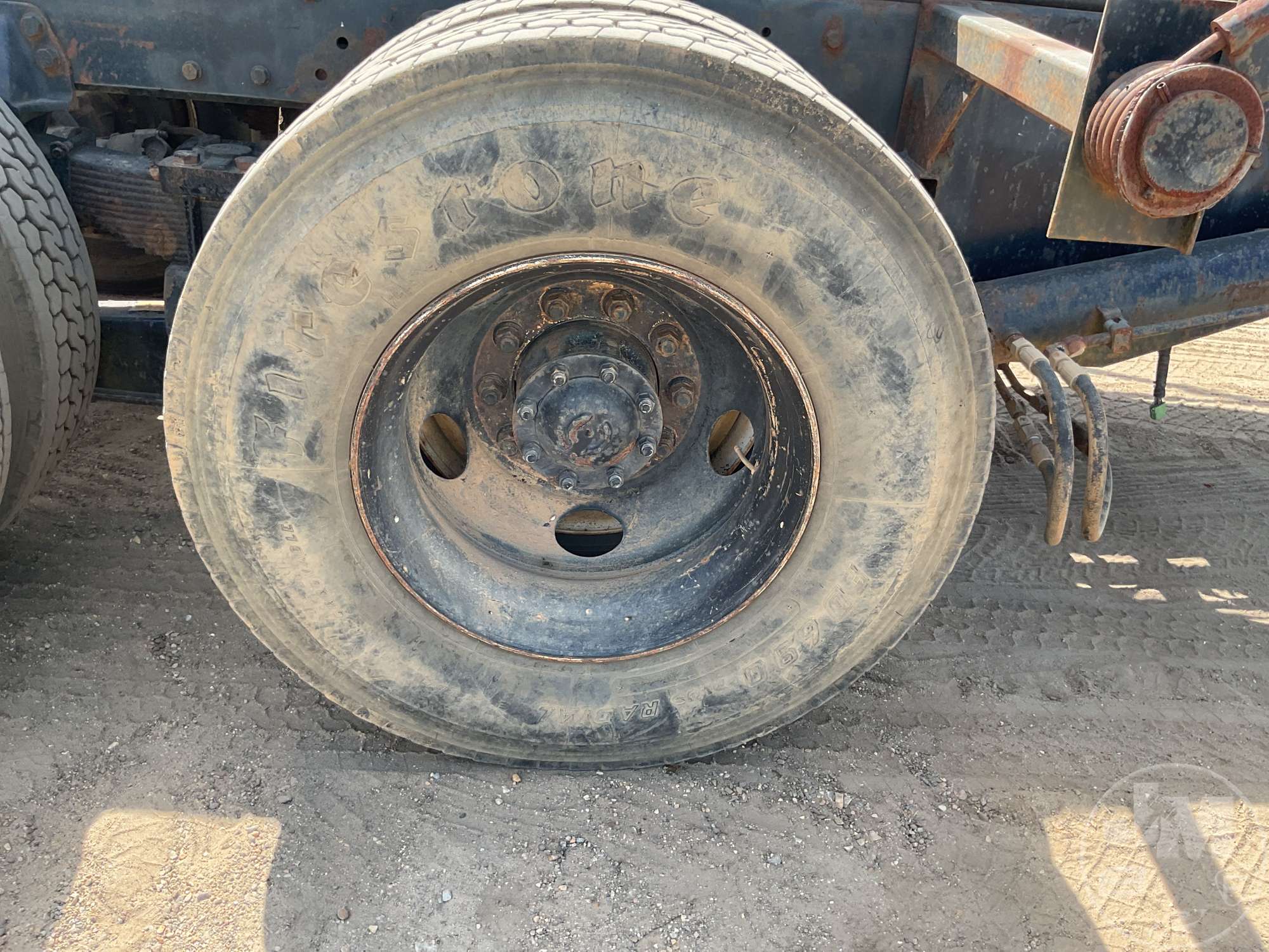 2000 Sterling L7500 SERIES