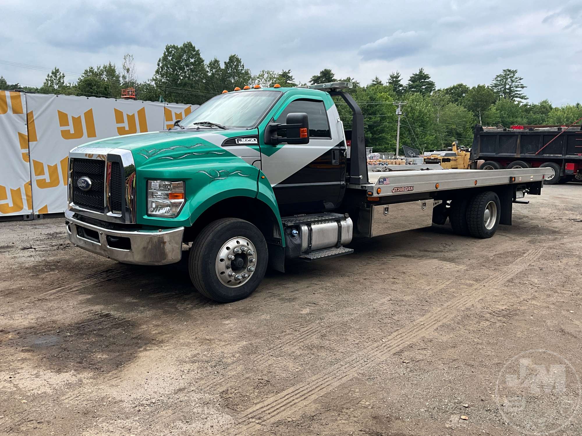 2016 Ford F-650