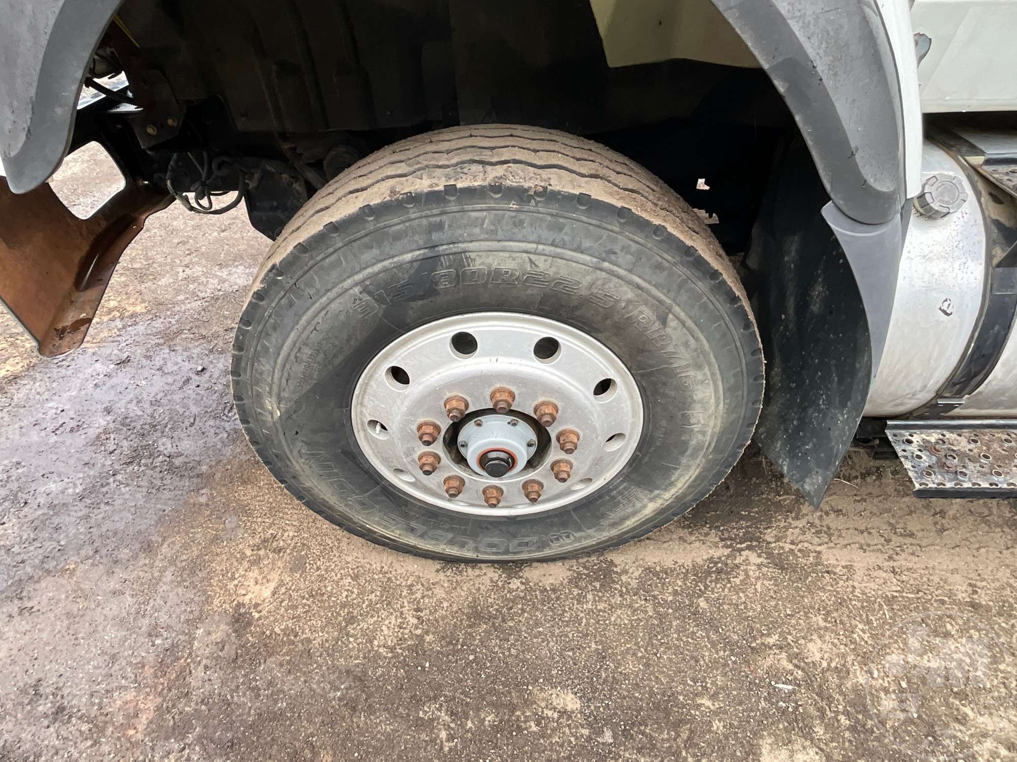 2008 International 7600 WORKSTAR