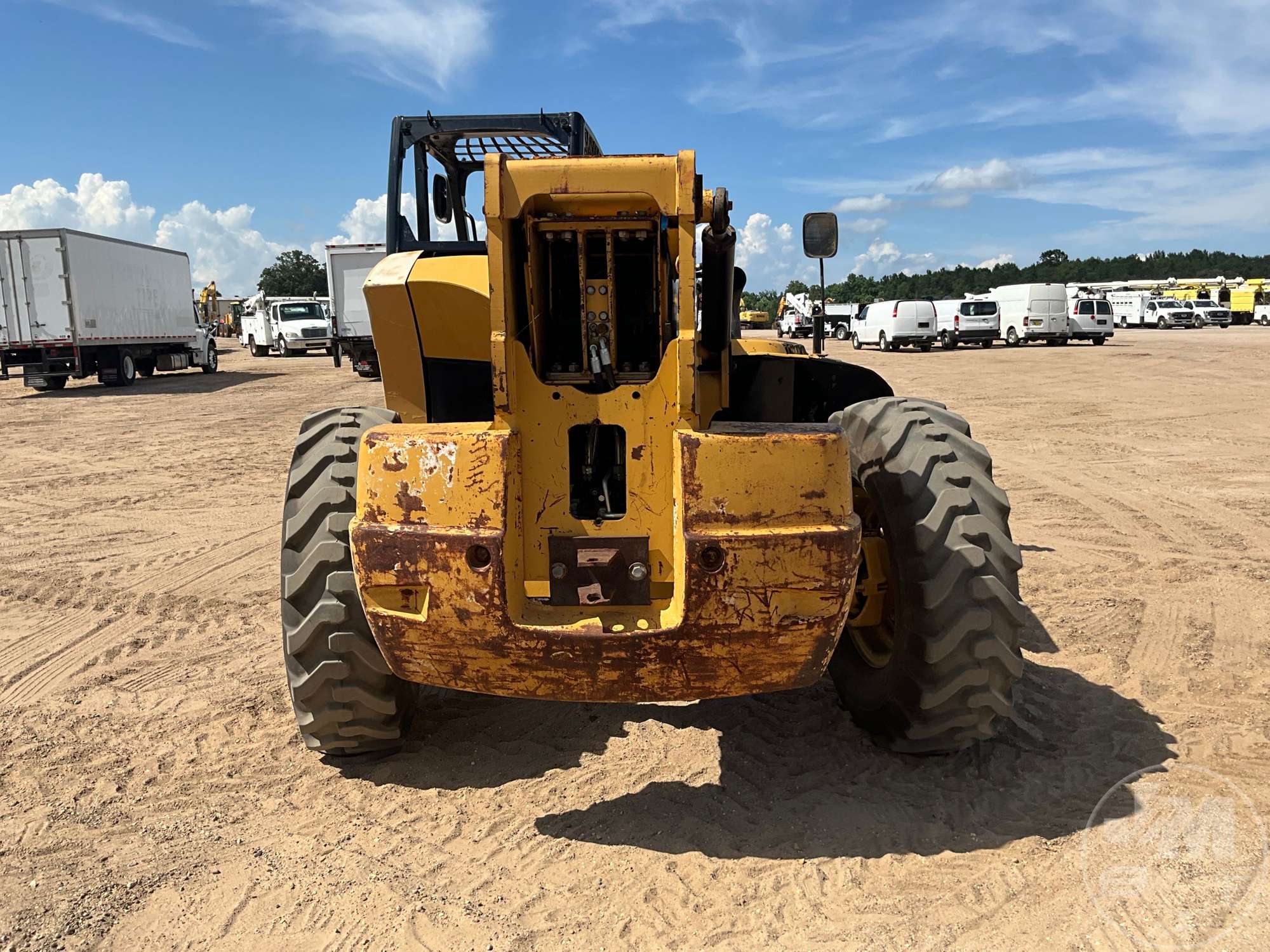 2006 Caterpillar TH460B
