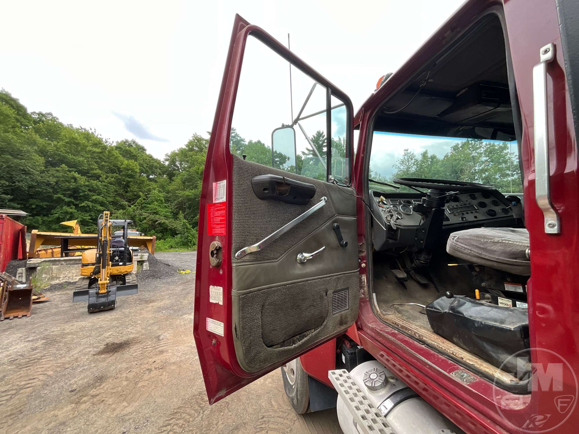 1996 Ford LTL9000