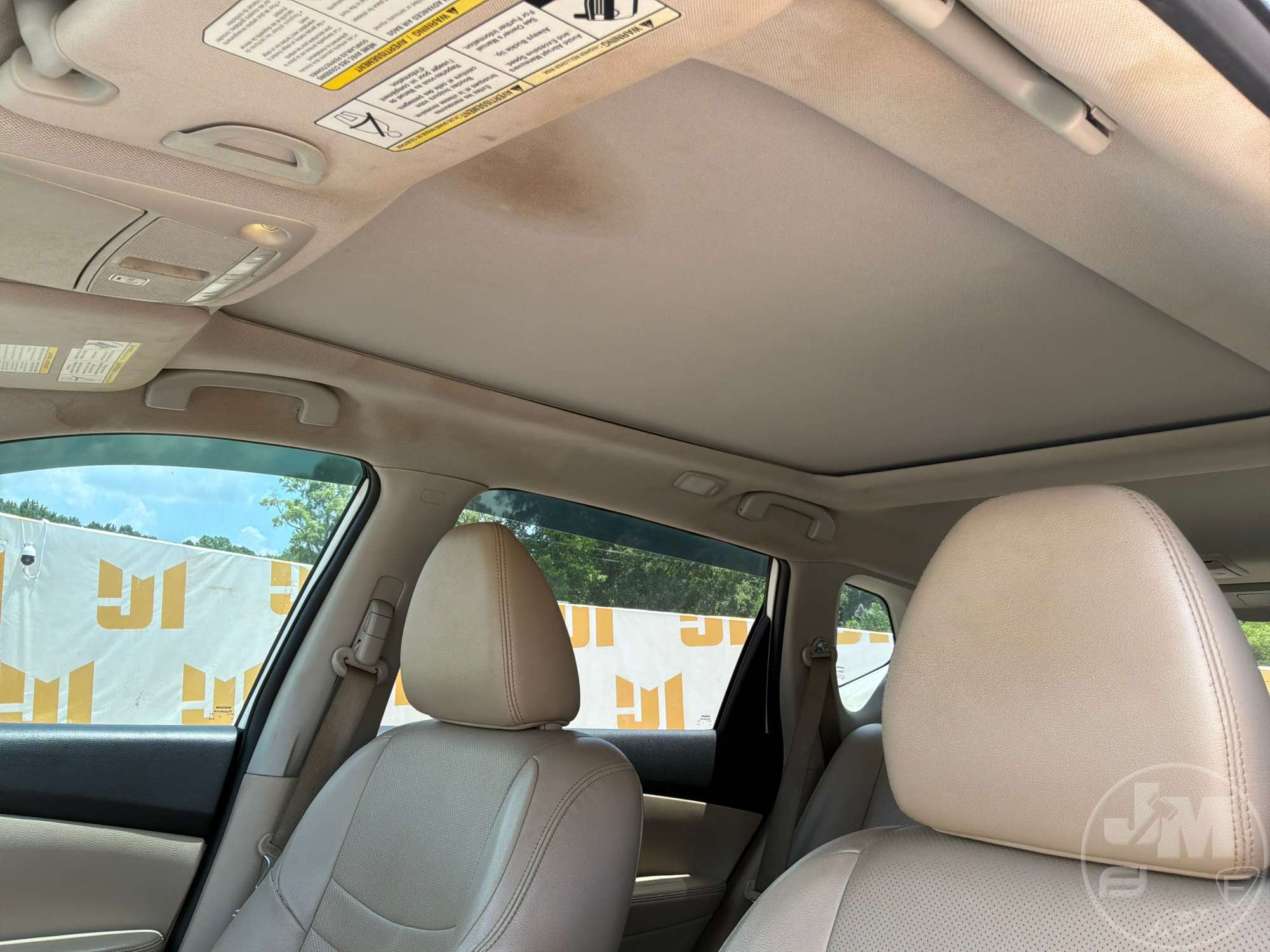 2016 Nissan ROGUE SL