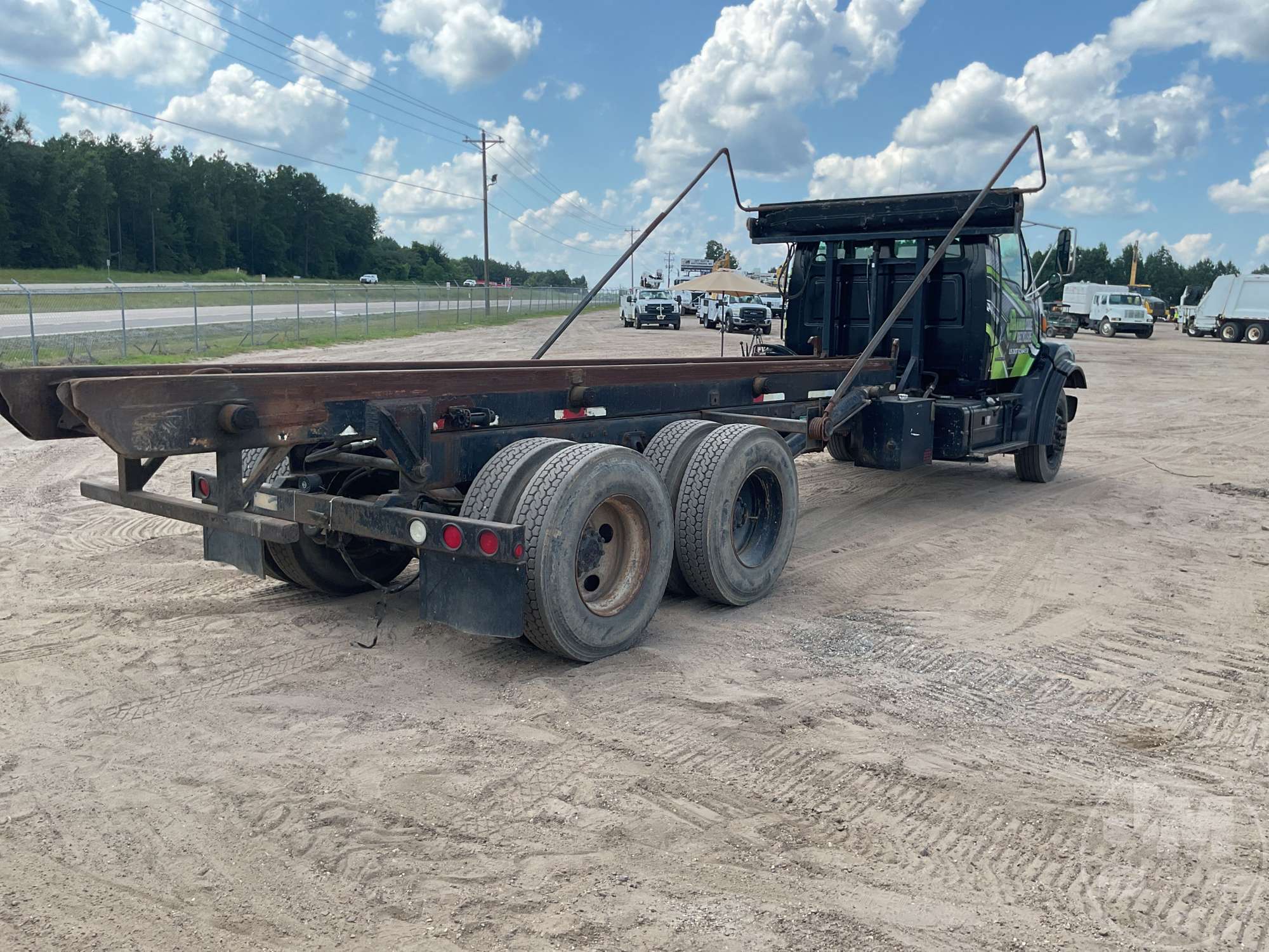 2000 Sterling L7500 SERIES