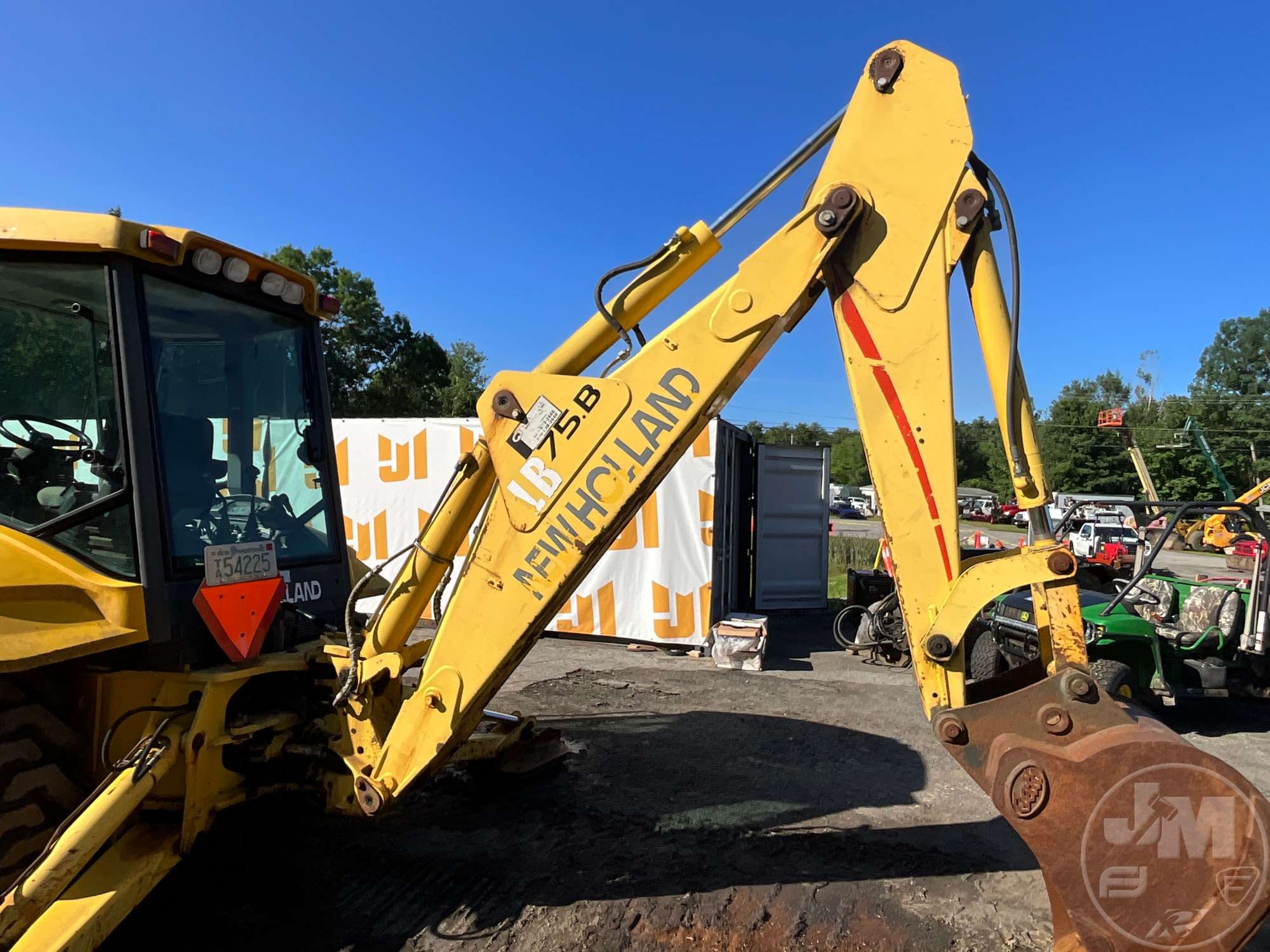 2004 New Holland LB75.B