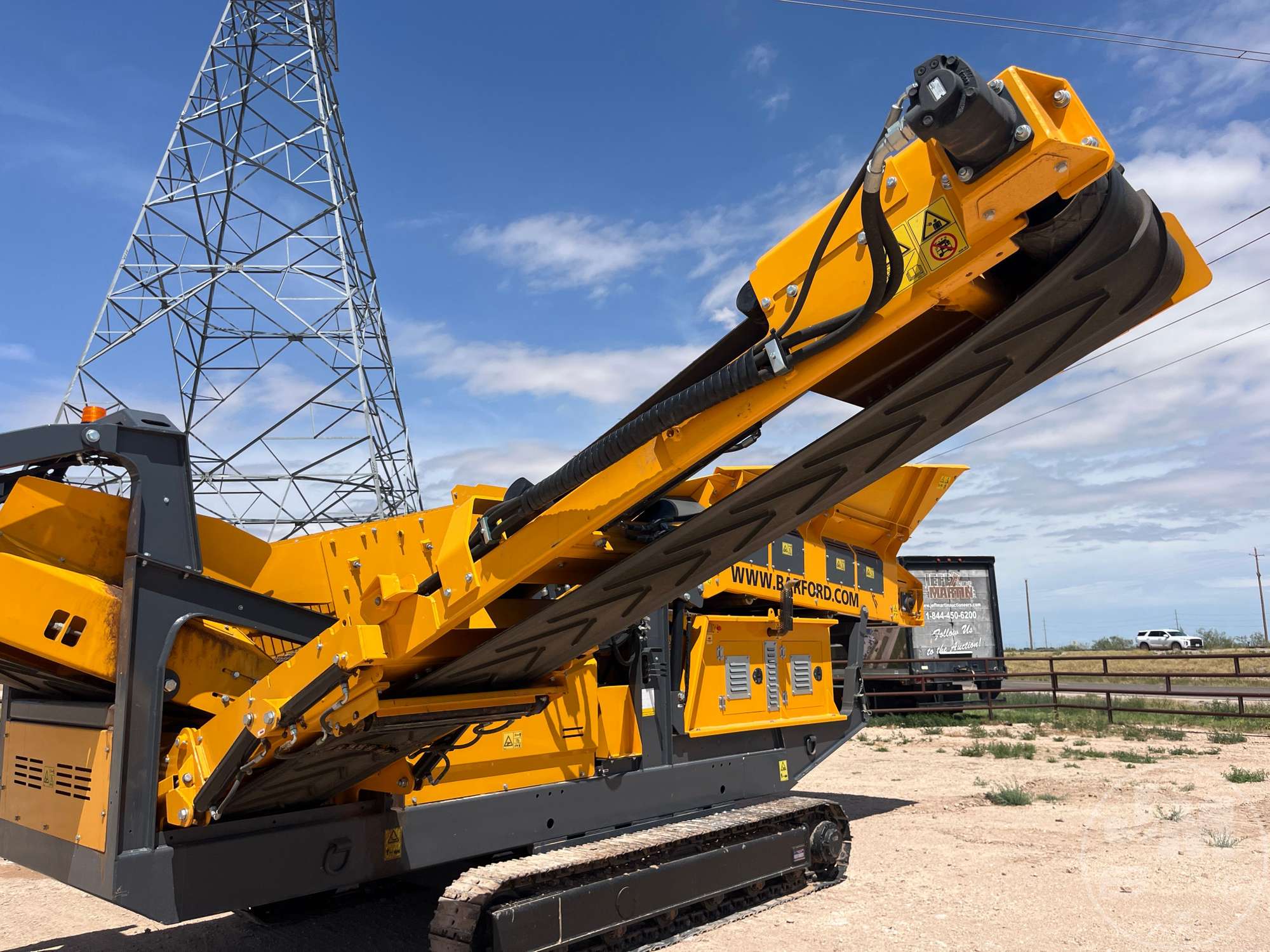 2025 Barford SR104T