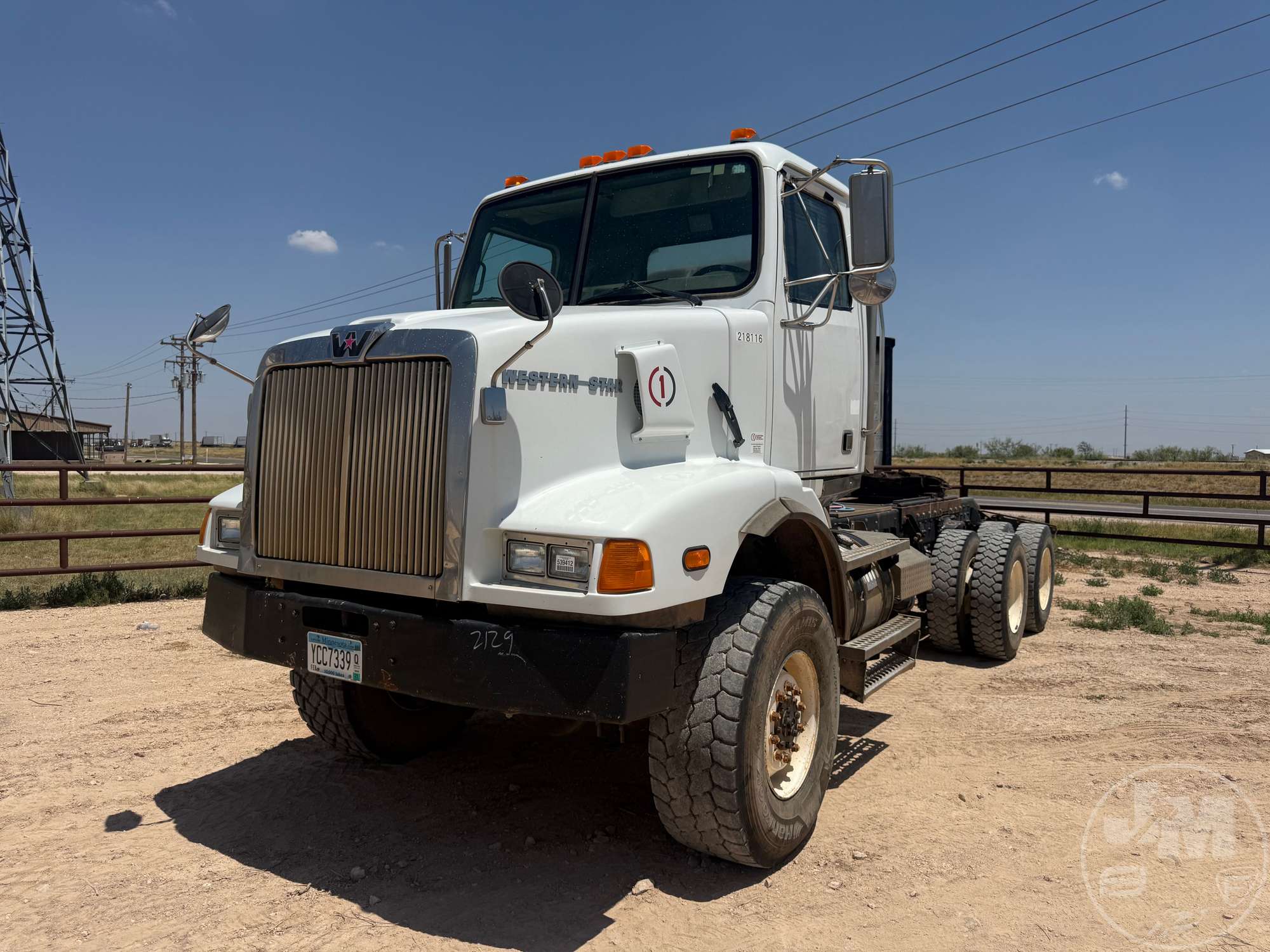 Photo of a 2005 Western Star 4900