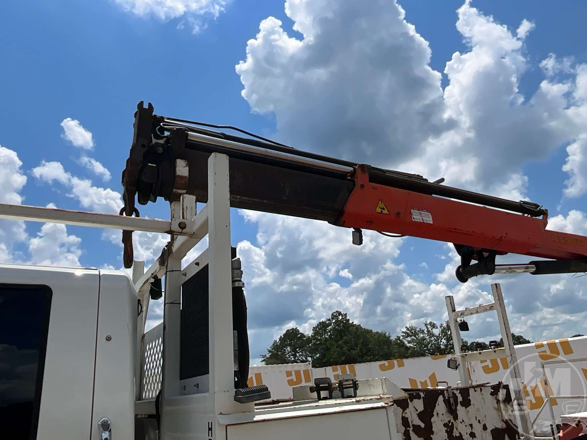 2012 International 7600 SBA