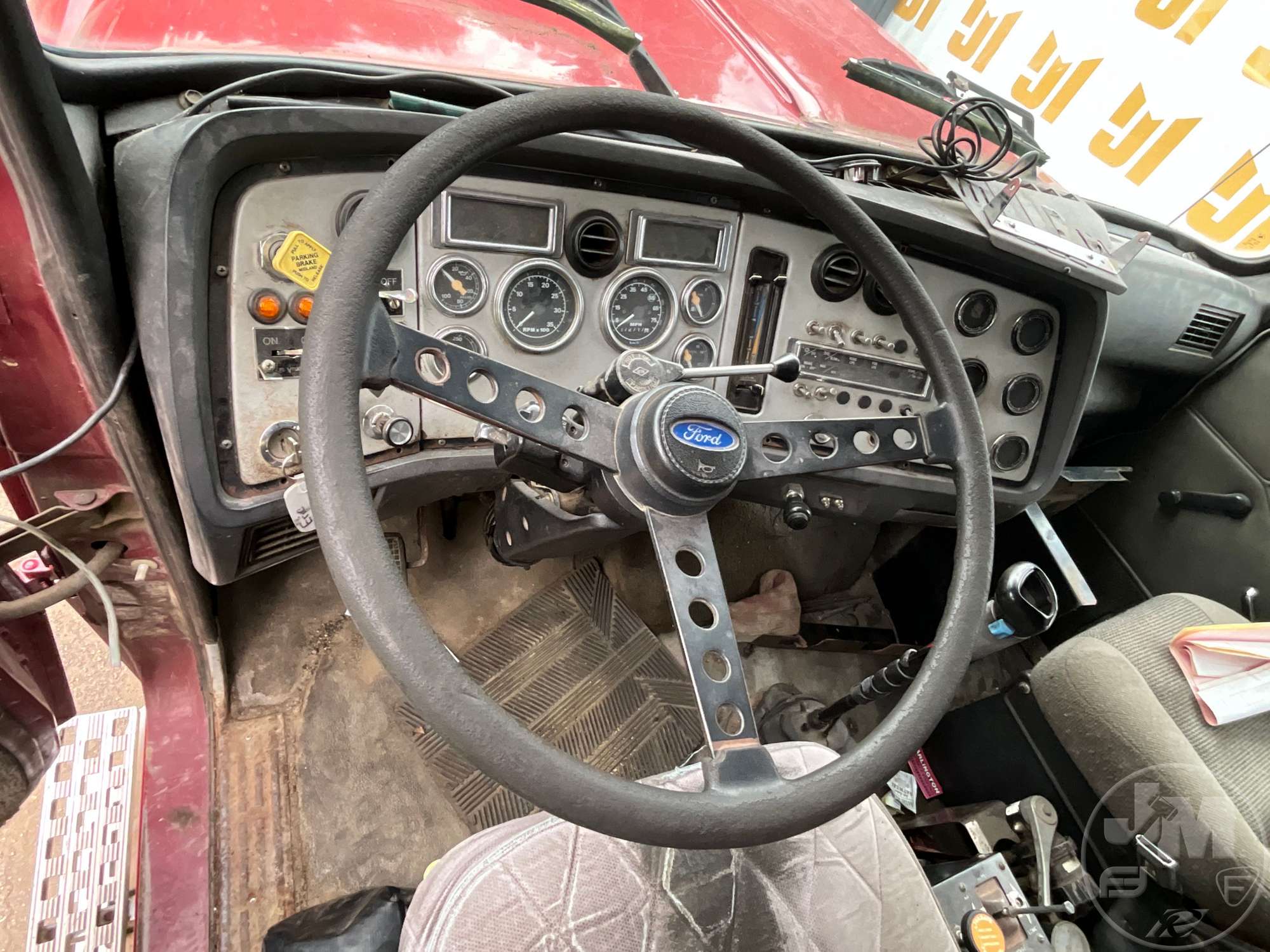 1996 Ford LTL9000