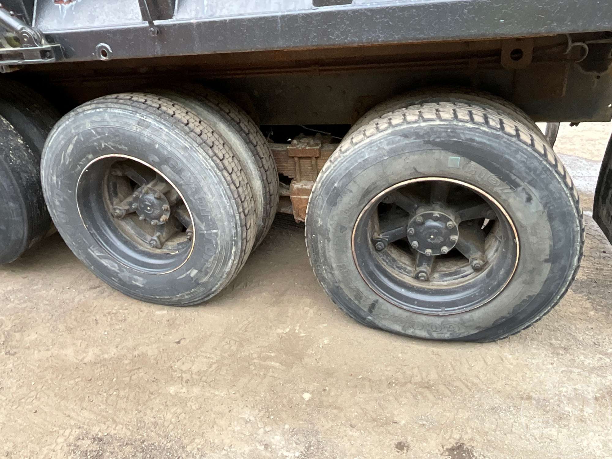 1996 Ford LTL9000