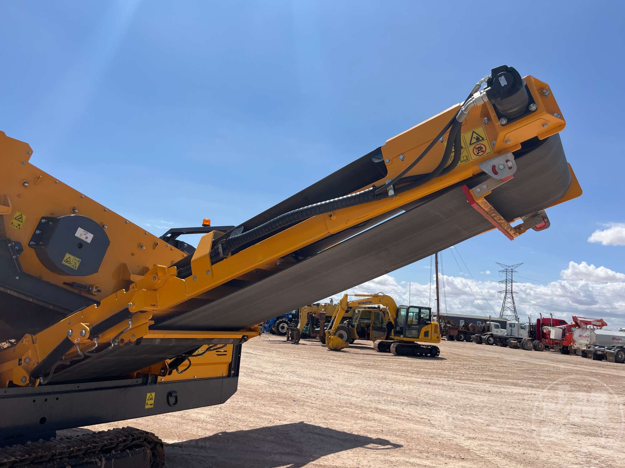 2025 Barford SR104T