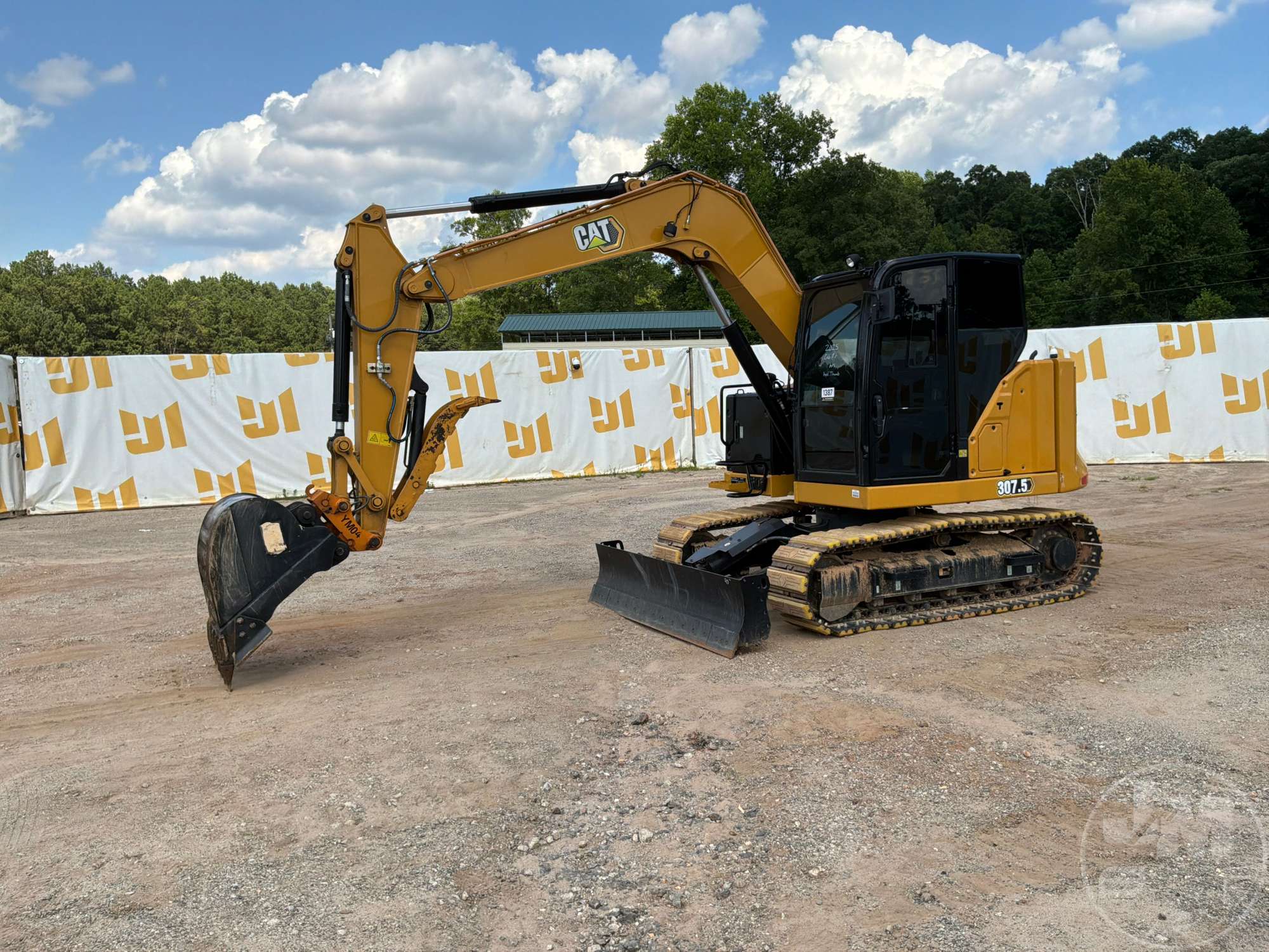 Photo of a 2025 Caterpillar 307.5