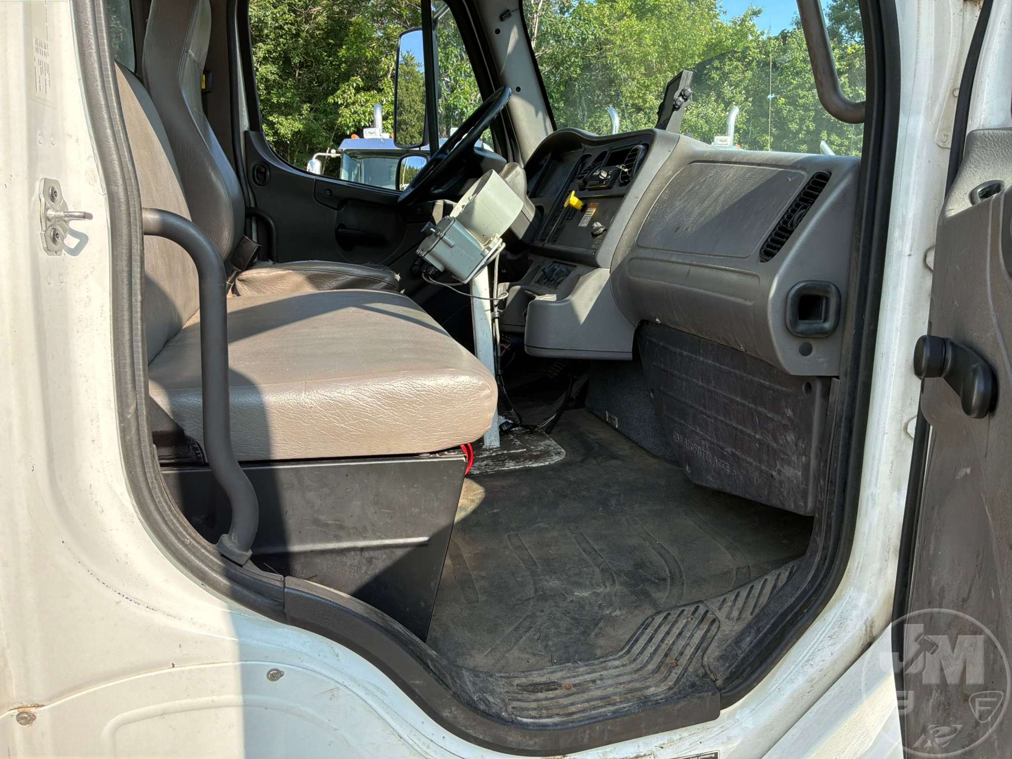 2018 Freightliner M2