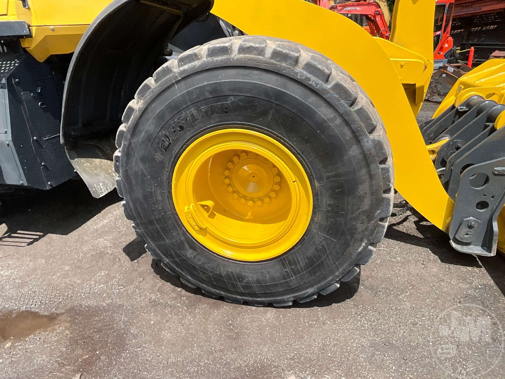 2016 Komatsu WA380-8