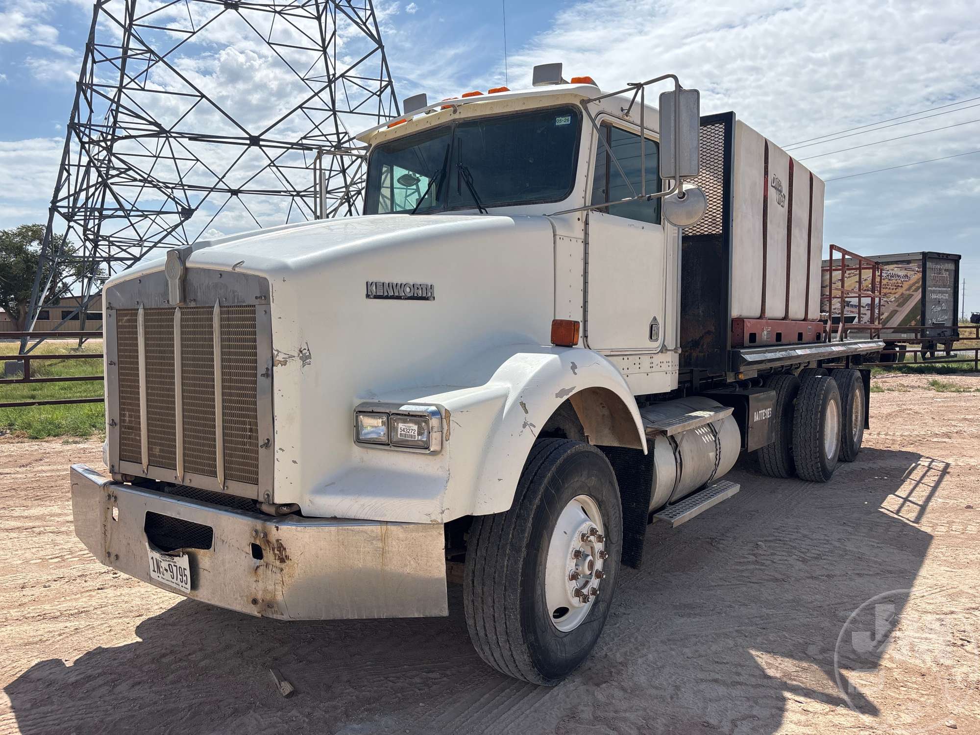 Photo of a 1998 Kenworth T800