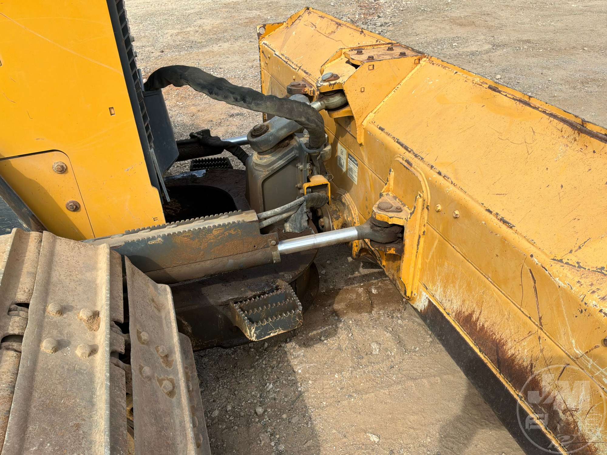 2015 John Deere 650K LGP