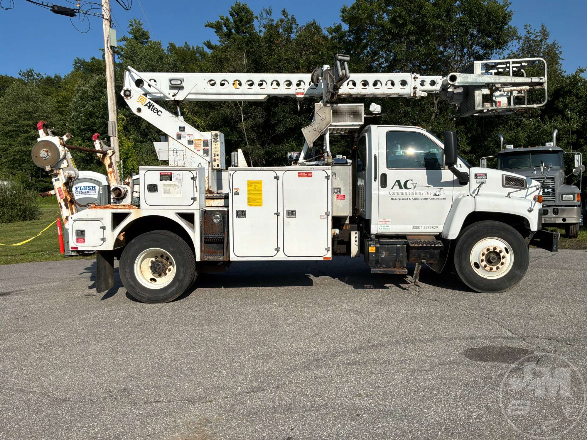 2009 GMC C8500