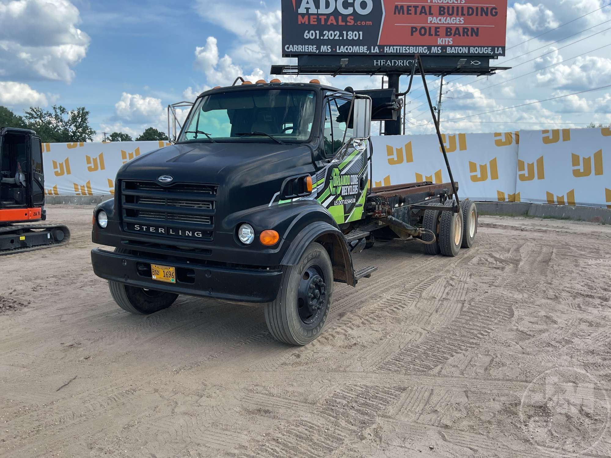 Photo of 2000 Sterling L7500 SERIES