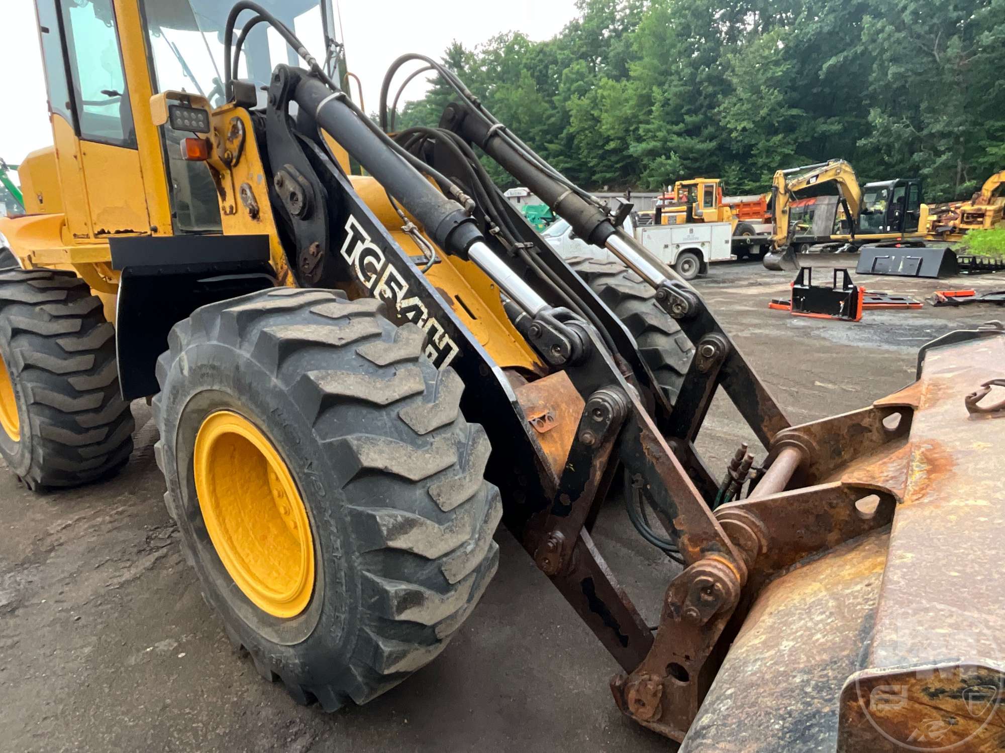 2001 John Deere TC54H