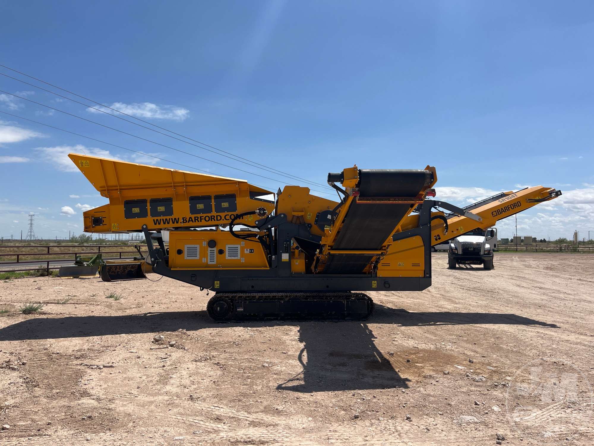 2025 Barford SR104T