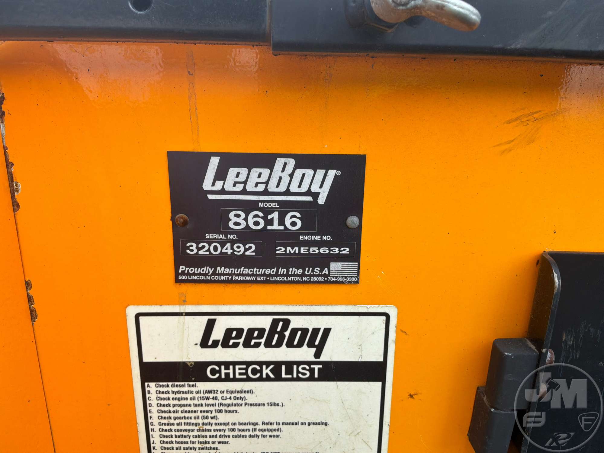 2022 Leeboy 8616D