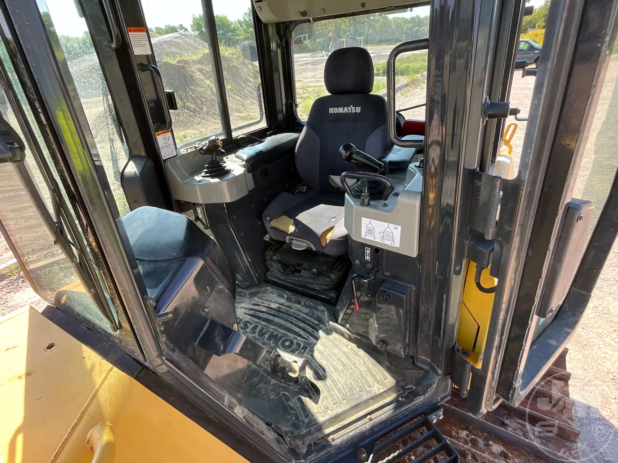 2020 Komatsu D39PX-24