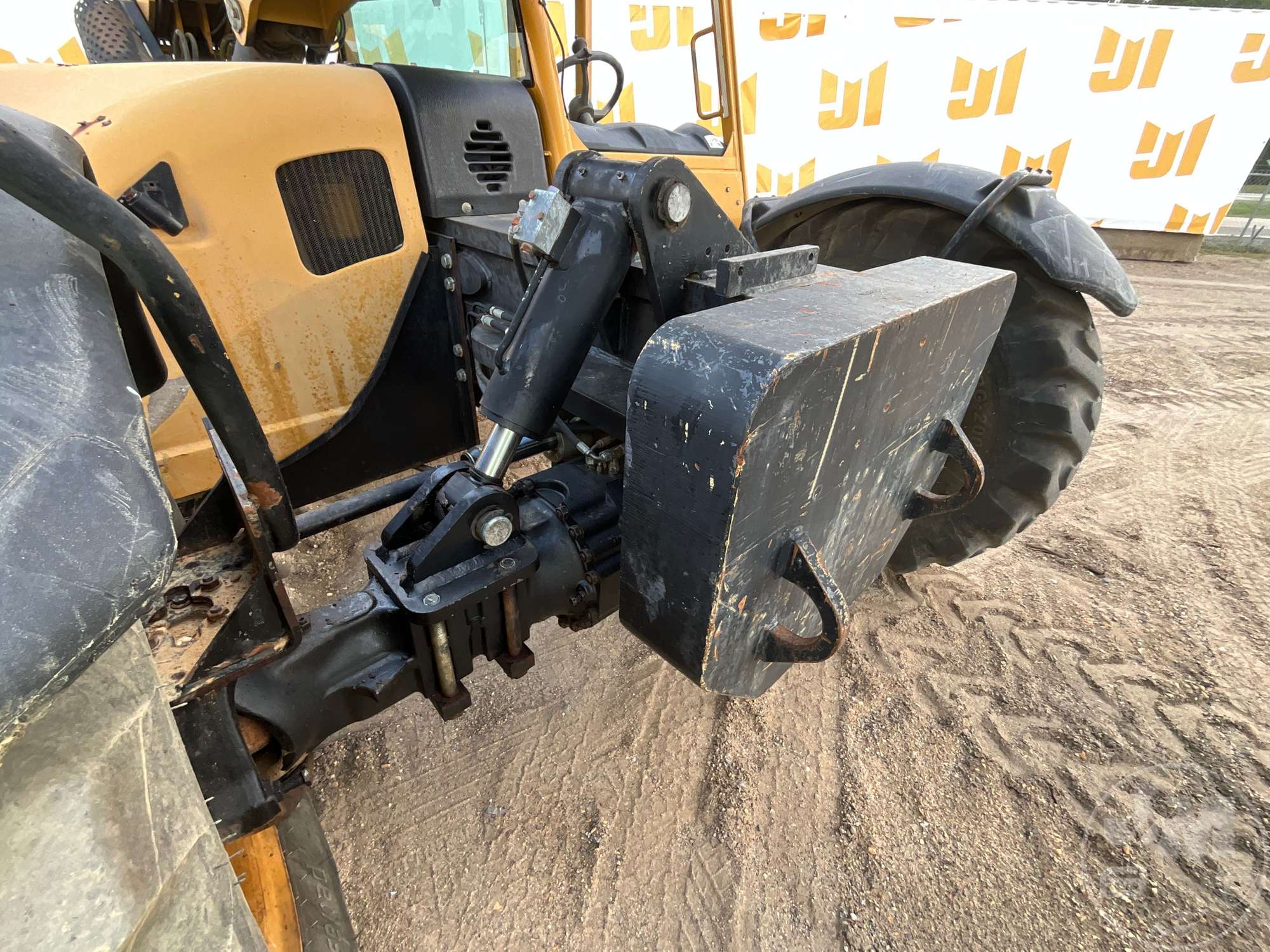 2009 Caterpillar TL943