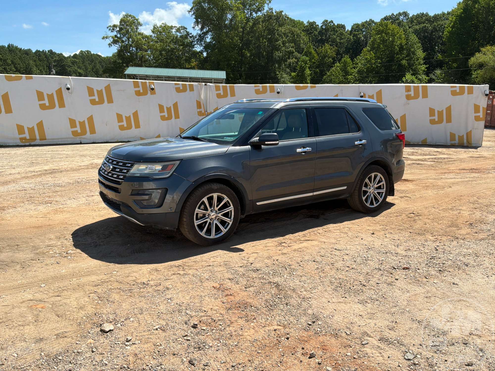 Photo of 2016 Ford Explorer