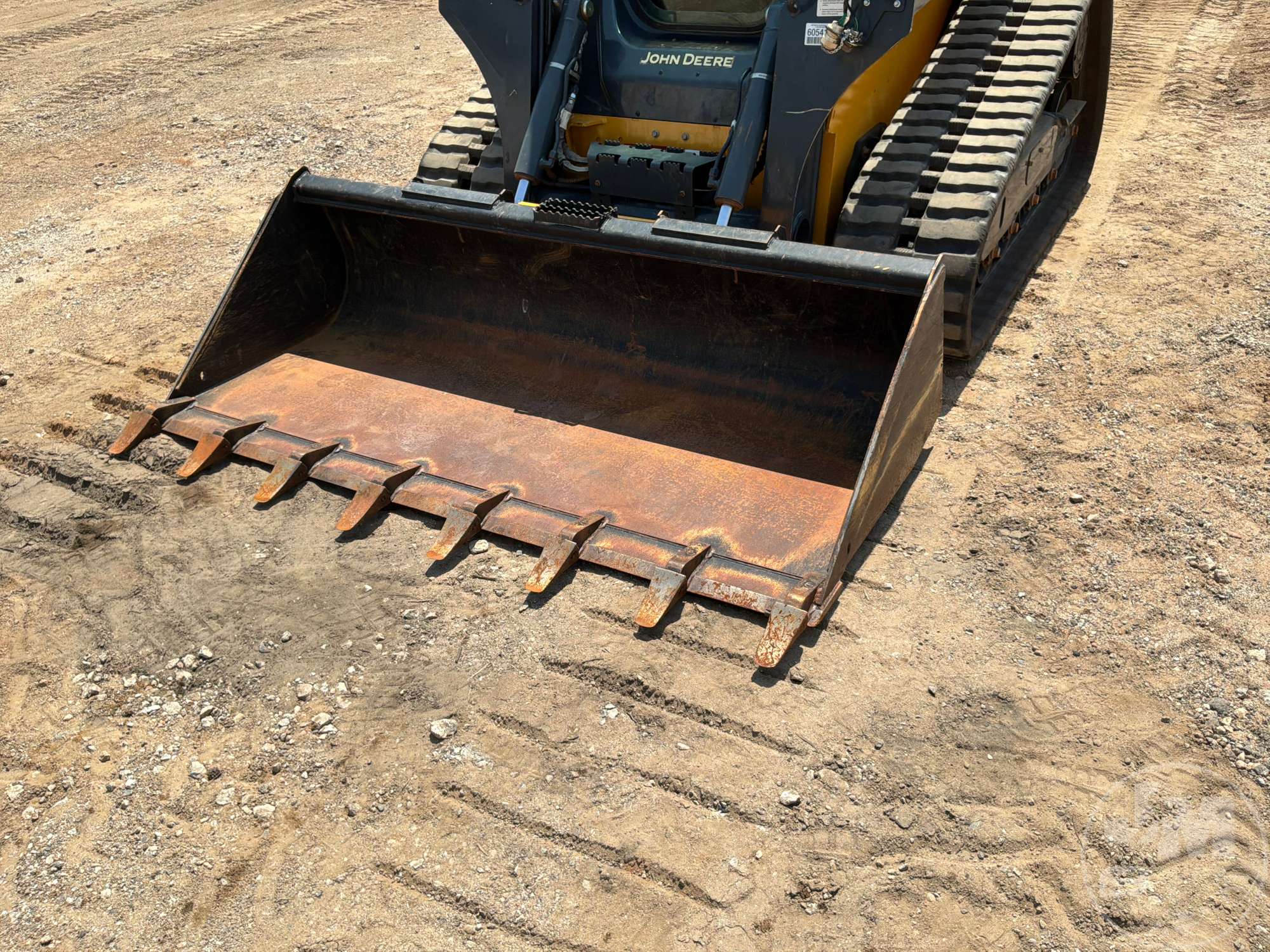 2024 John Deere 325G
