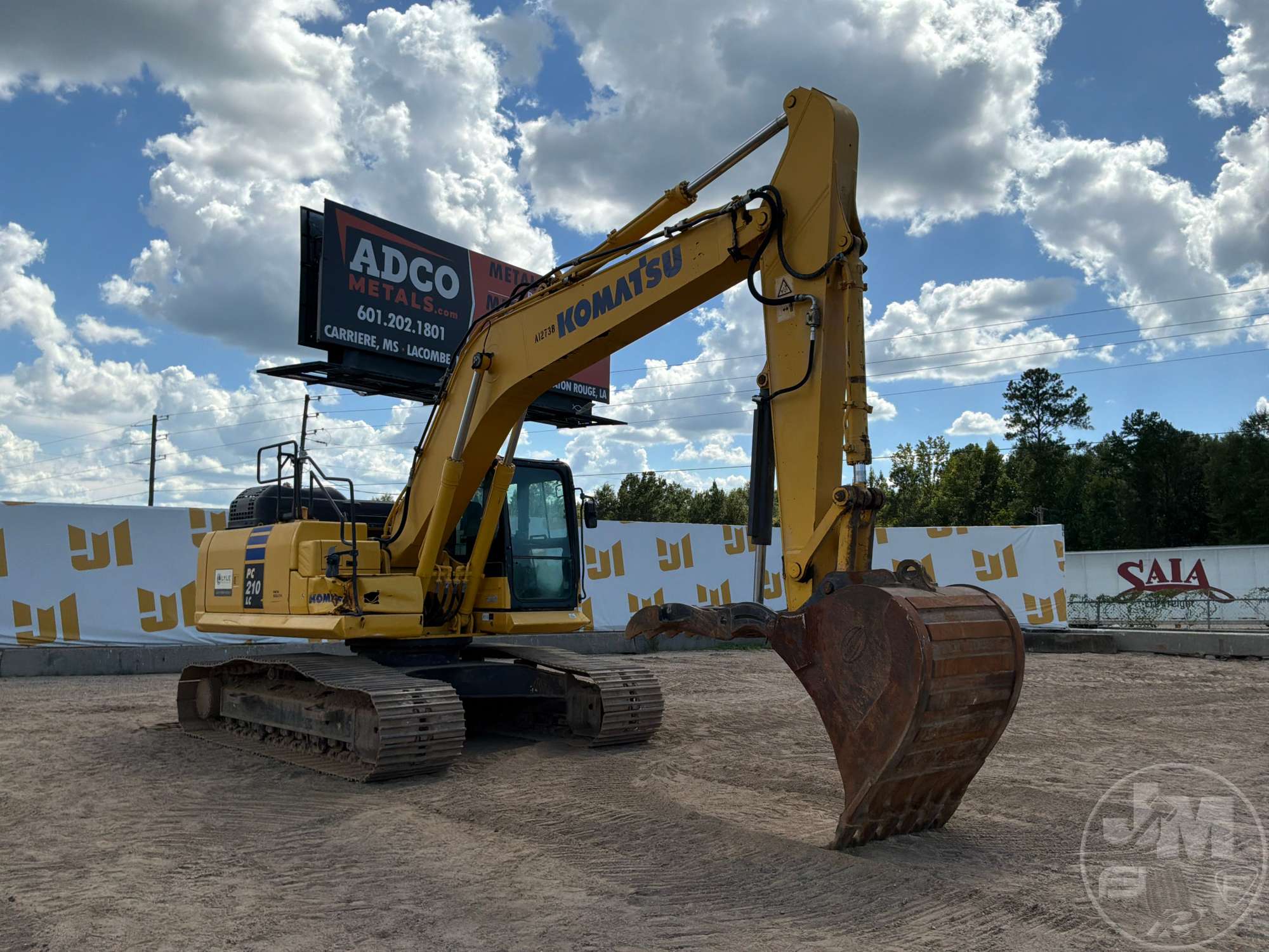 2019 Komatsu PC210LC-11