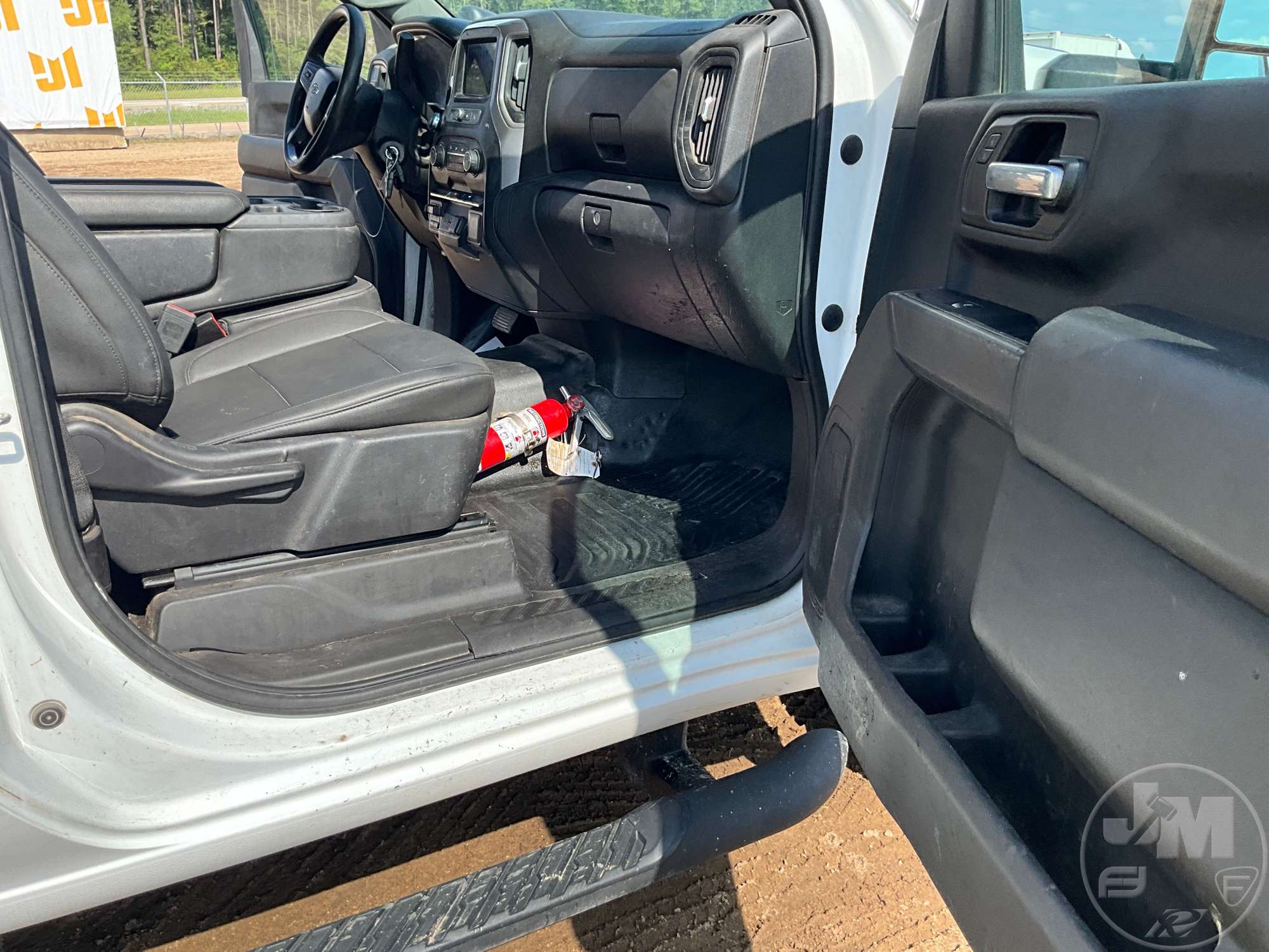 2021 Chevrolet SILVERADO