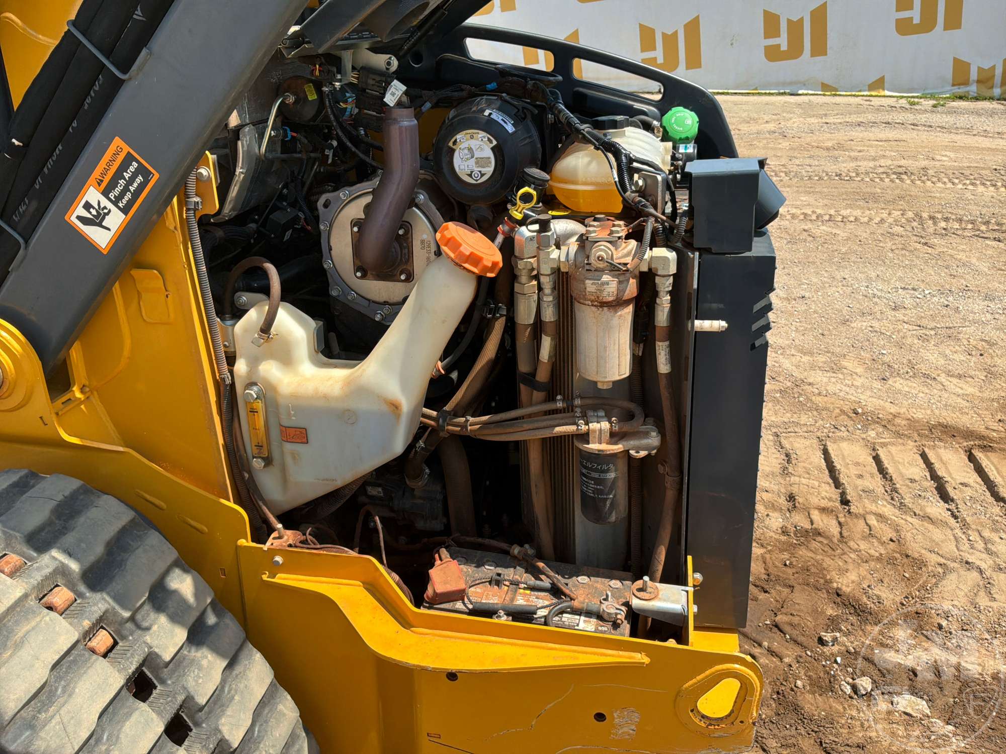 2024 John Deere 325G