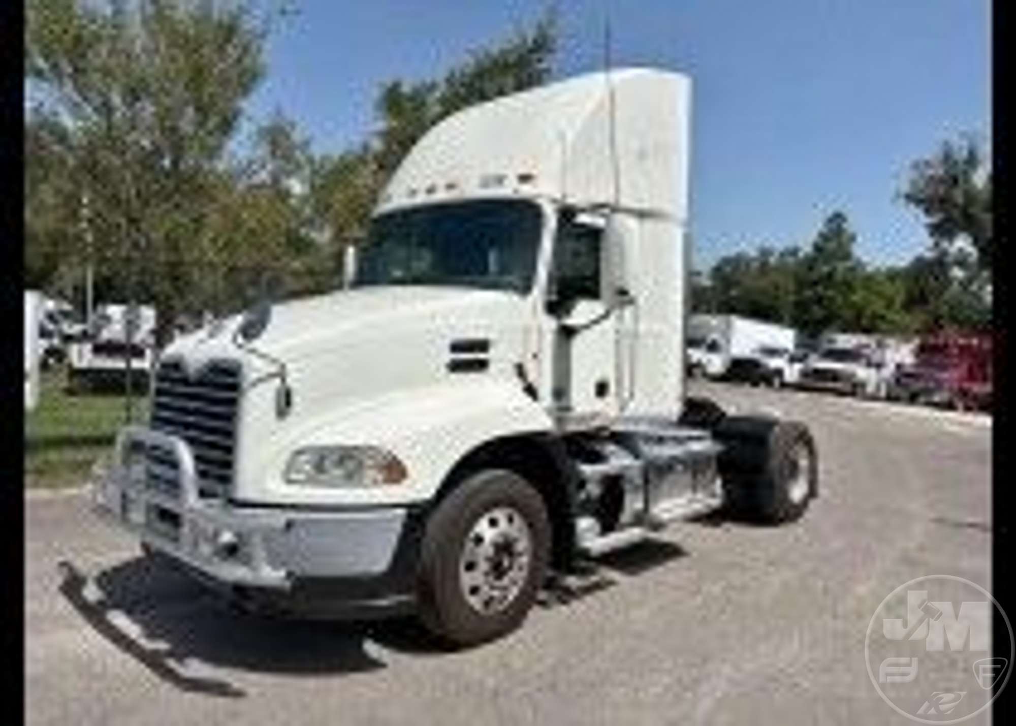 Photo of 2013 Mack CXU PINNACLE
