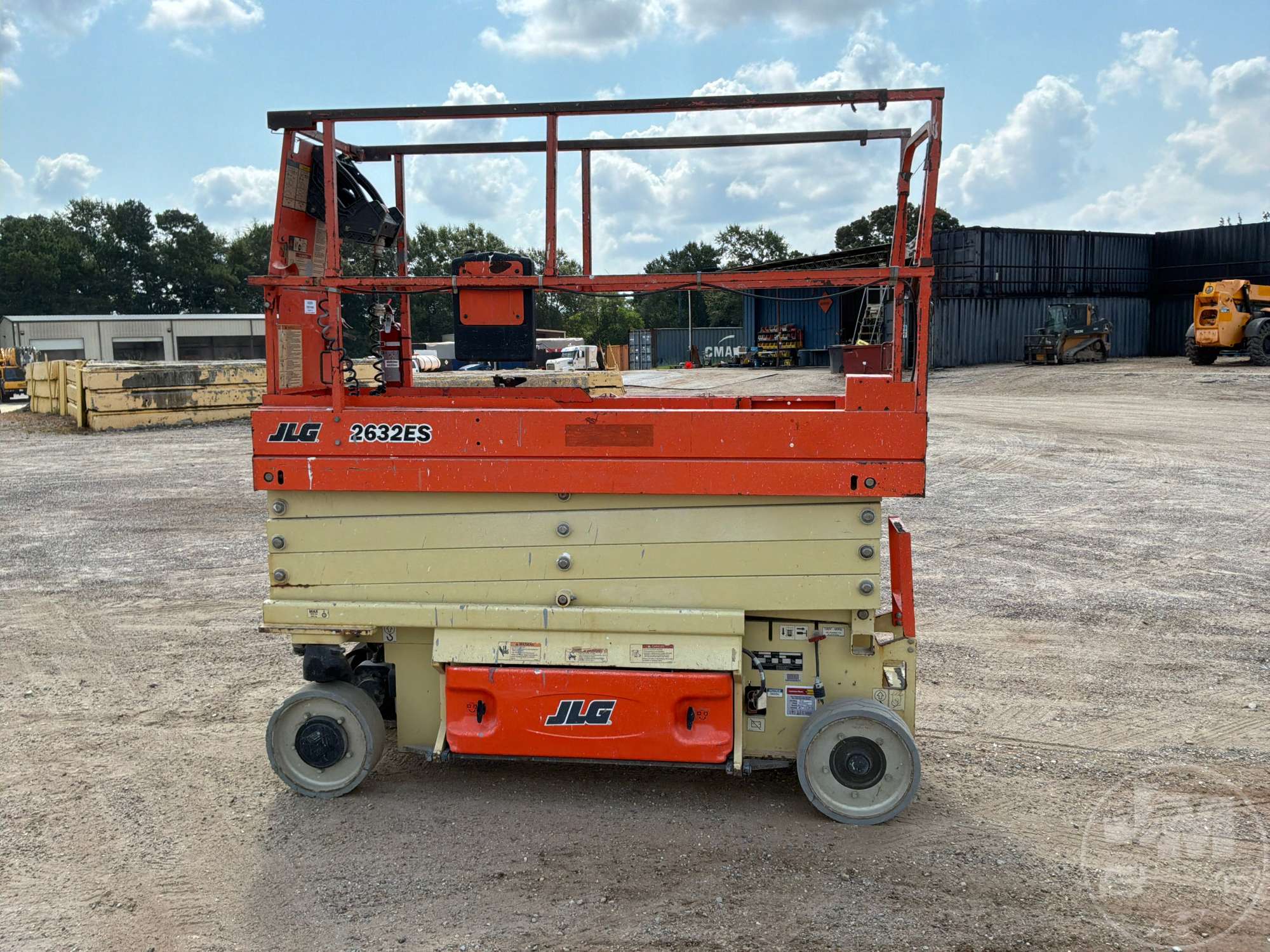 2018 JLG 2632ES