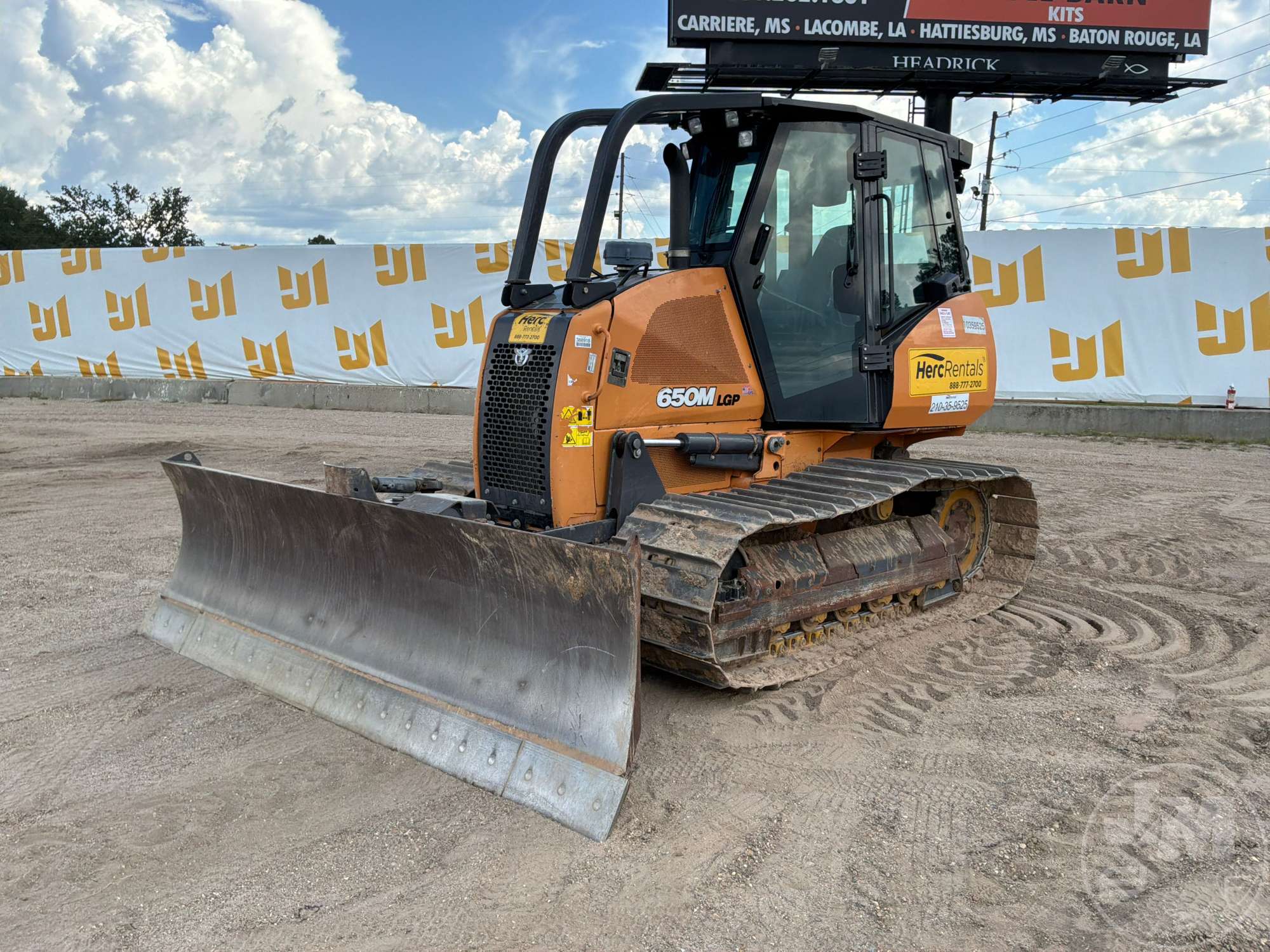 2021 Case 650M