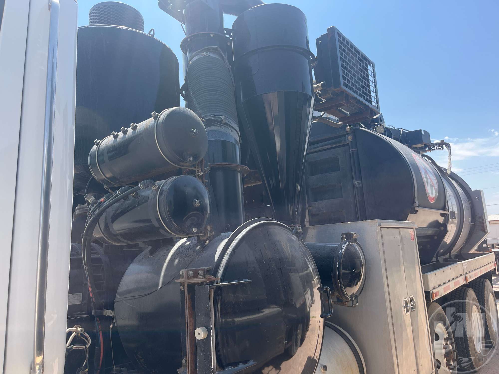 2019 Kenworth T880