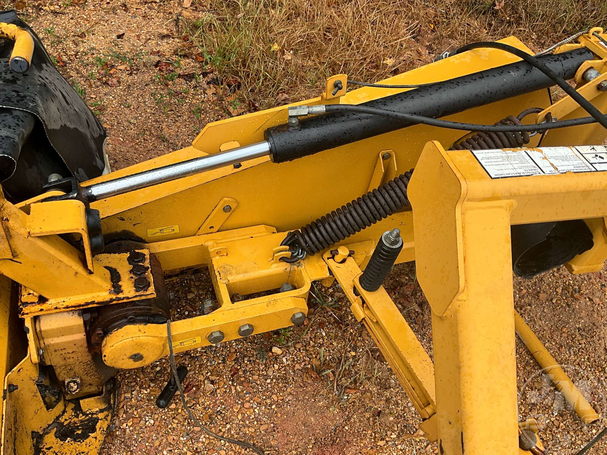 0 Vermeer M7040