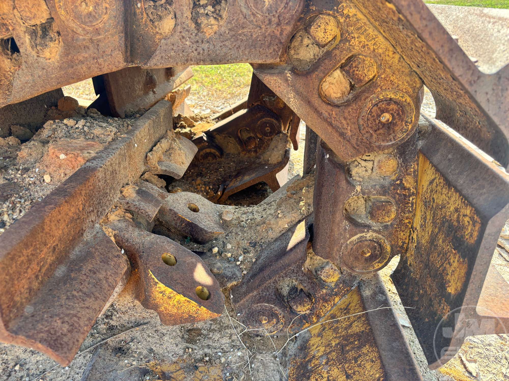 0 Caterpillar 28 INCH TRACKS TO FIT D10T