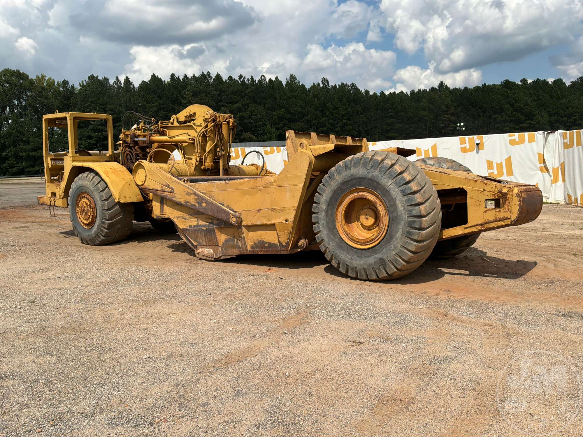 1984 Caterpillar 621B