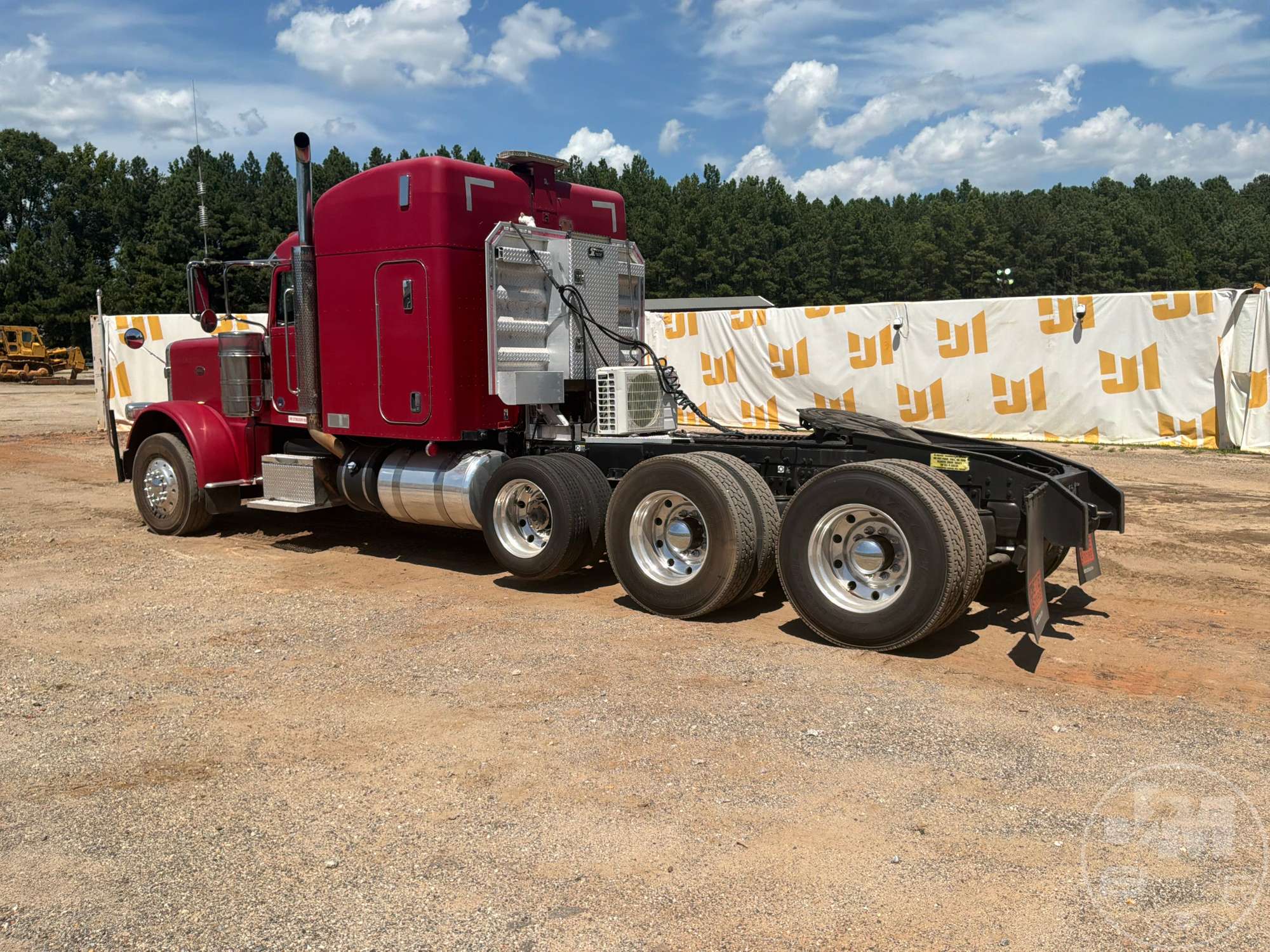 2016 Peterbilt 389