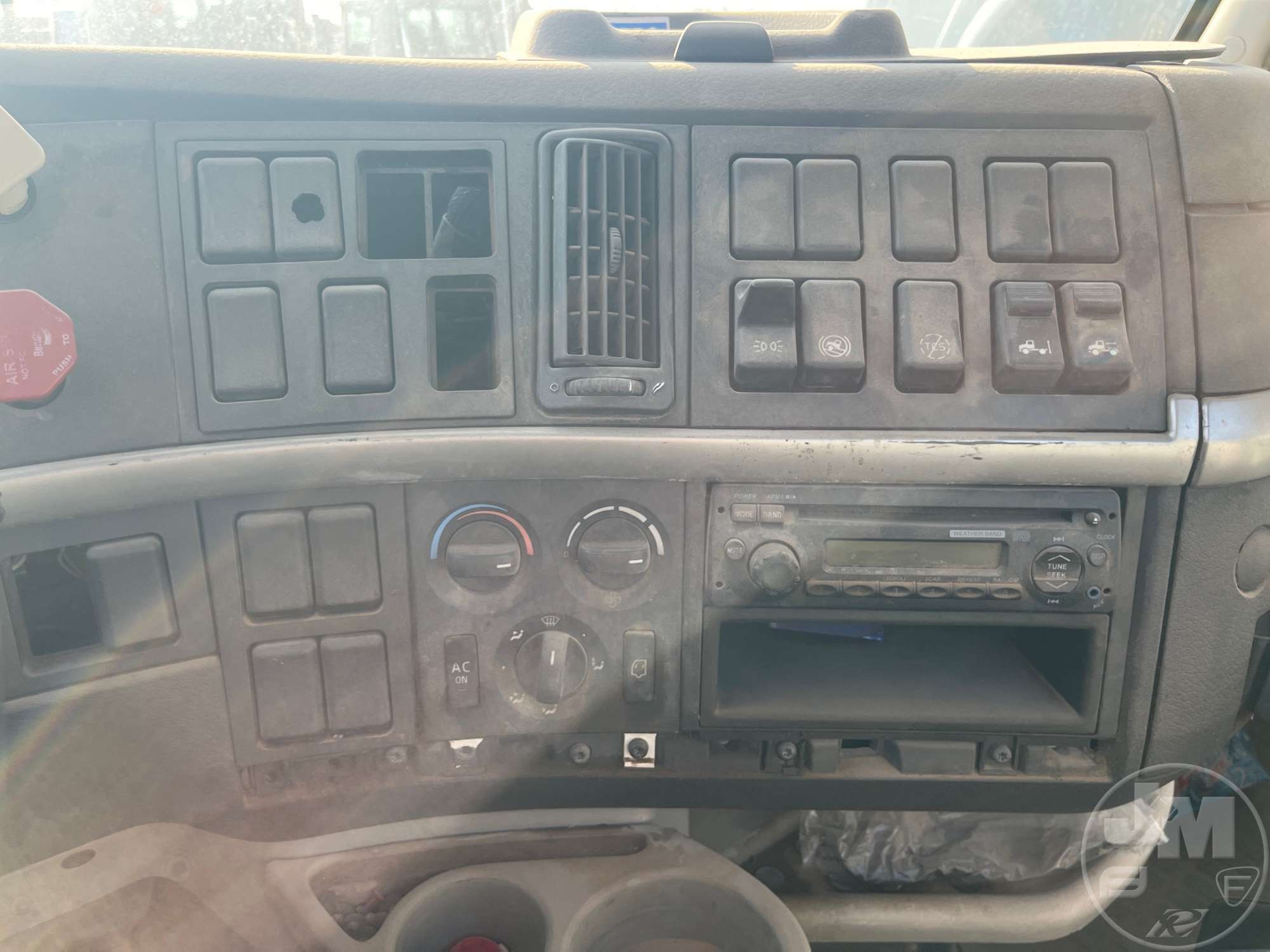 2010 Volvo TR