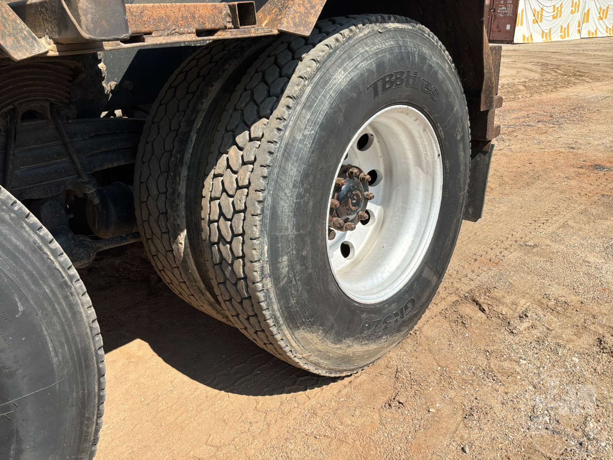 2003 Sterling L9500 SERIES