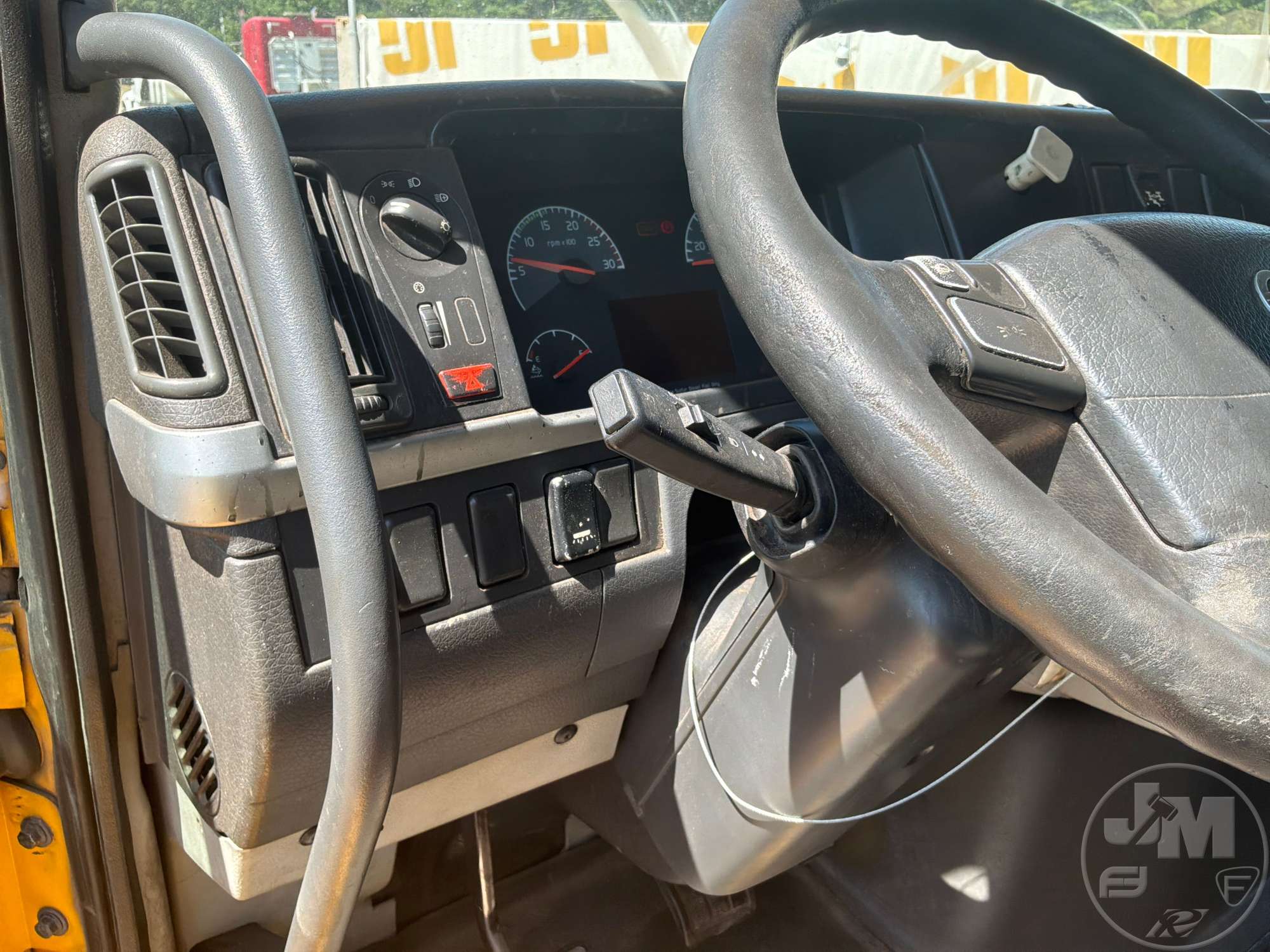 2012 Volvo VNL